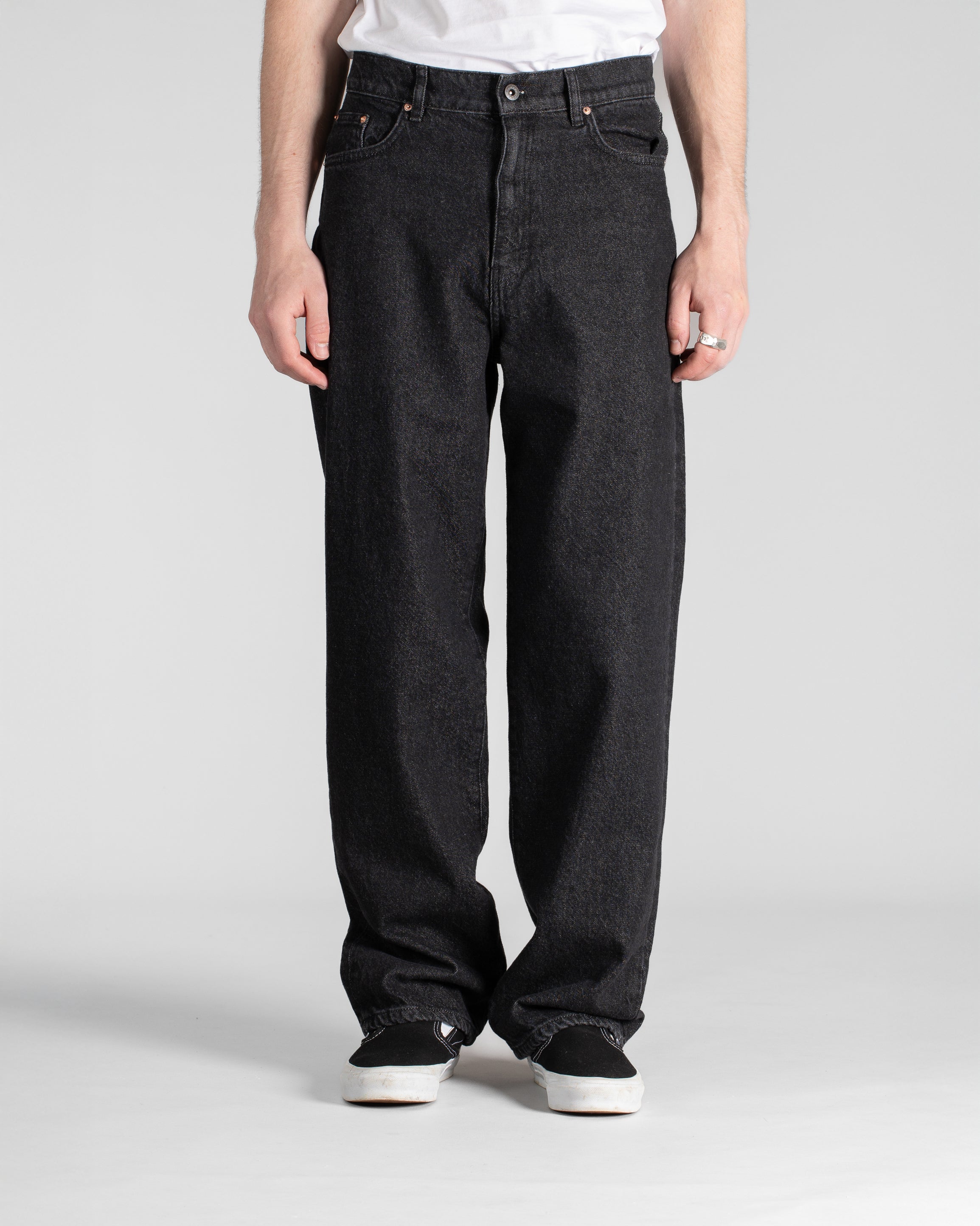 stan-ray-pants-wide-5-jean-jeans-charcoal-denim image 2