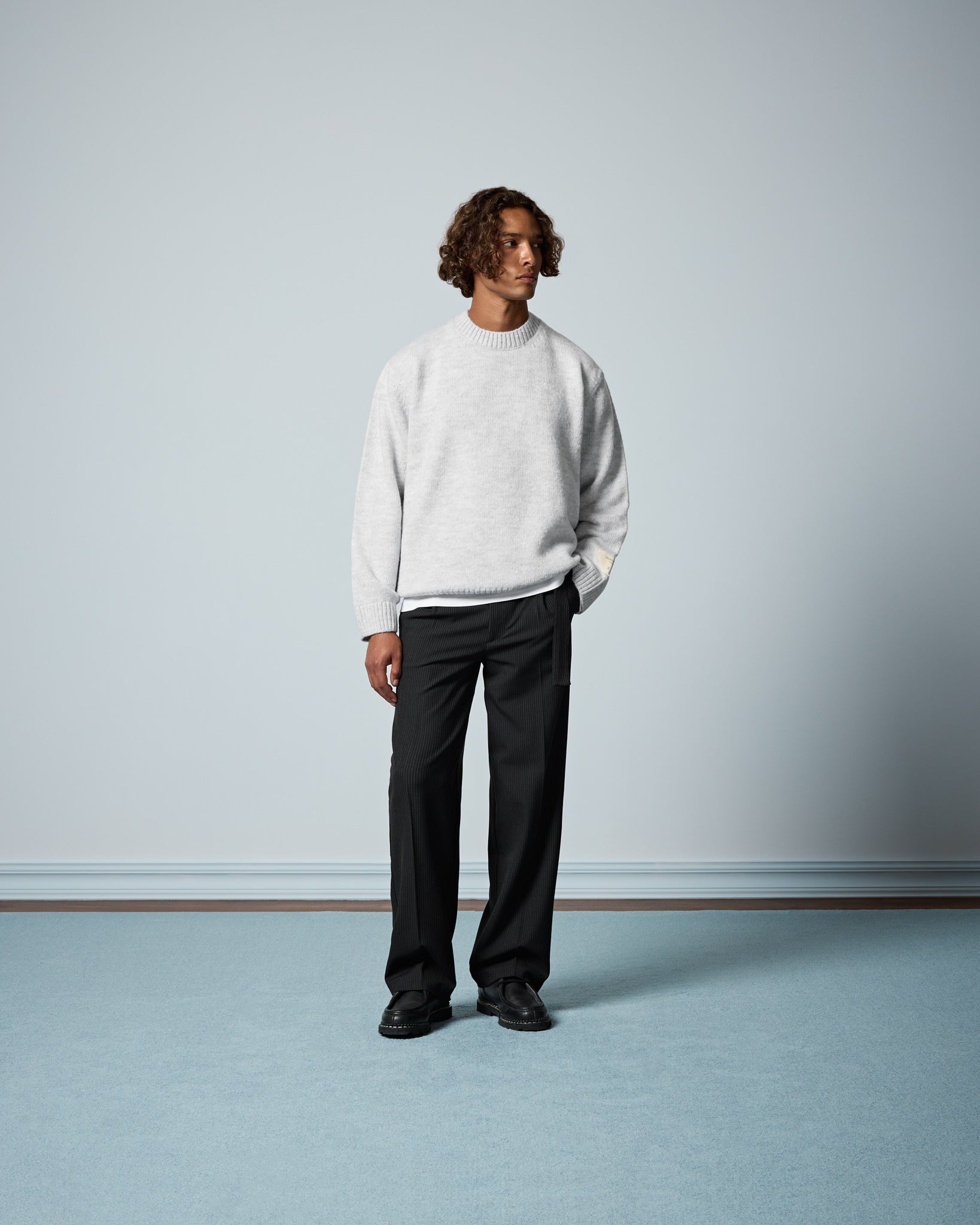 eightyfive-crew-neck-sweater-pullover-light-grey-melange image 4