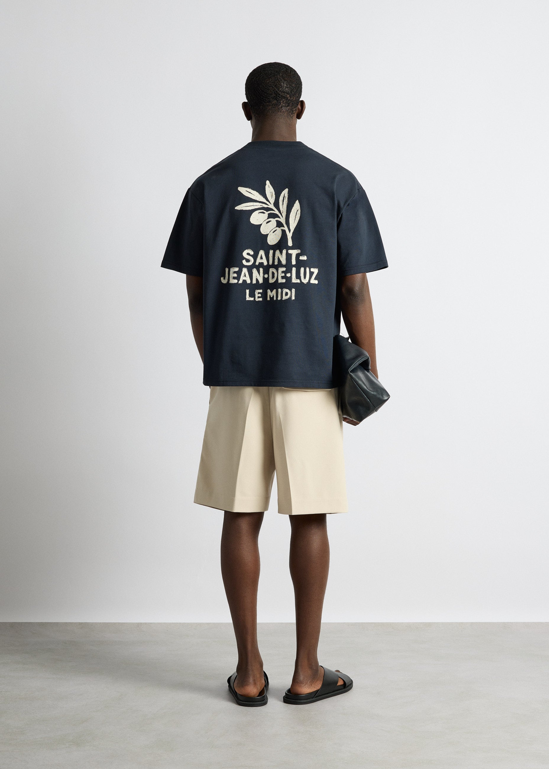 burocs-oversize-t-shirt-navy-mit-r-ckenprint image 6