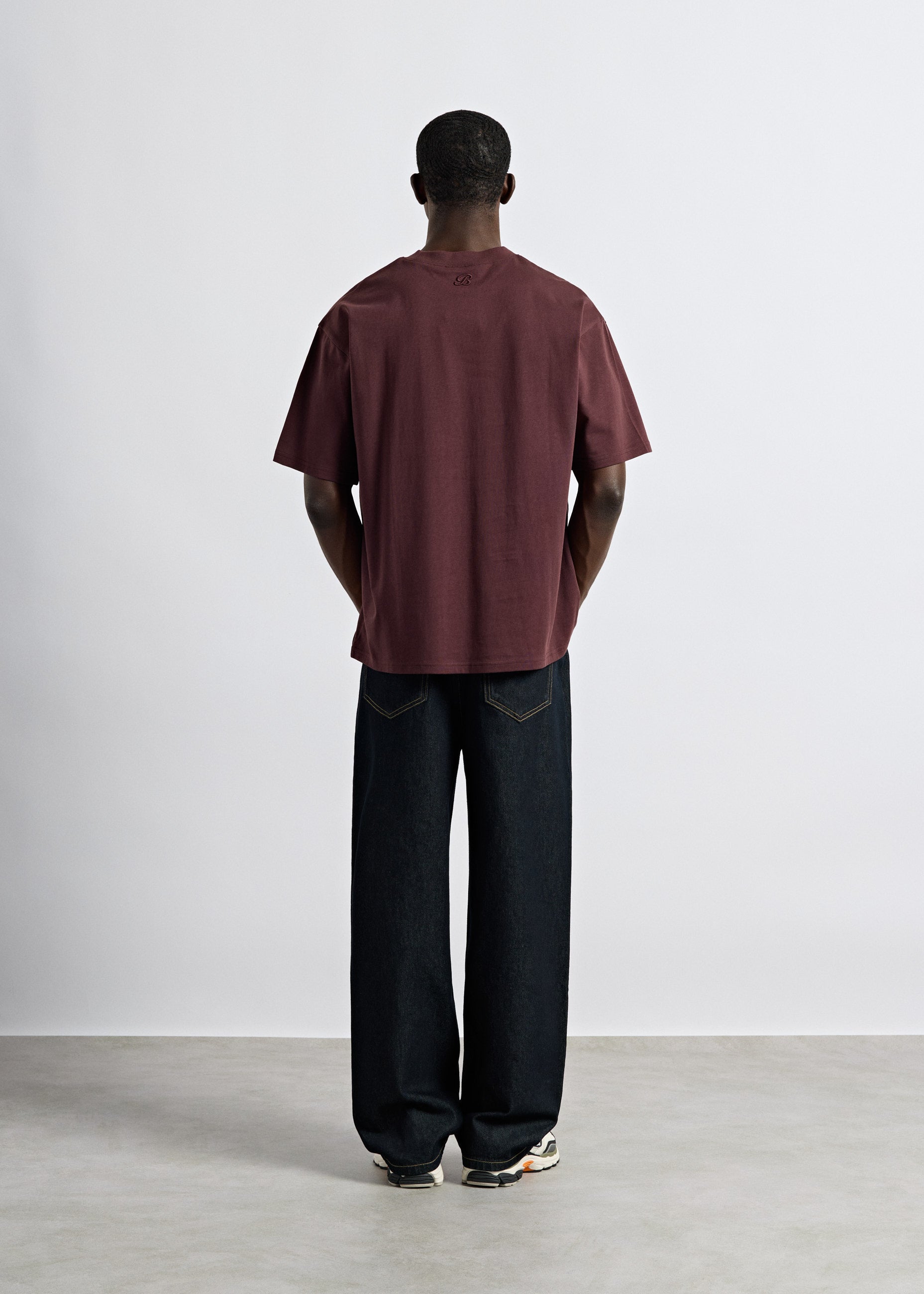 burocs-oversize-t-shirt-plum-240-gsm-b-stickerei image 5
