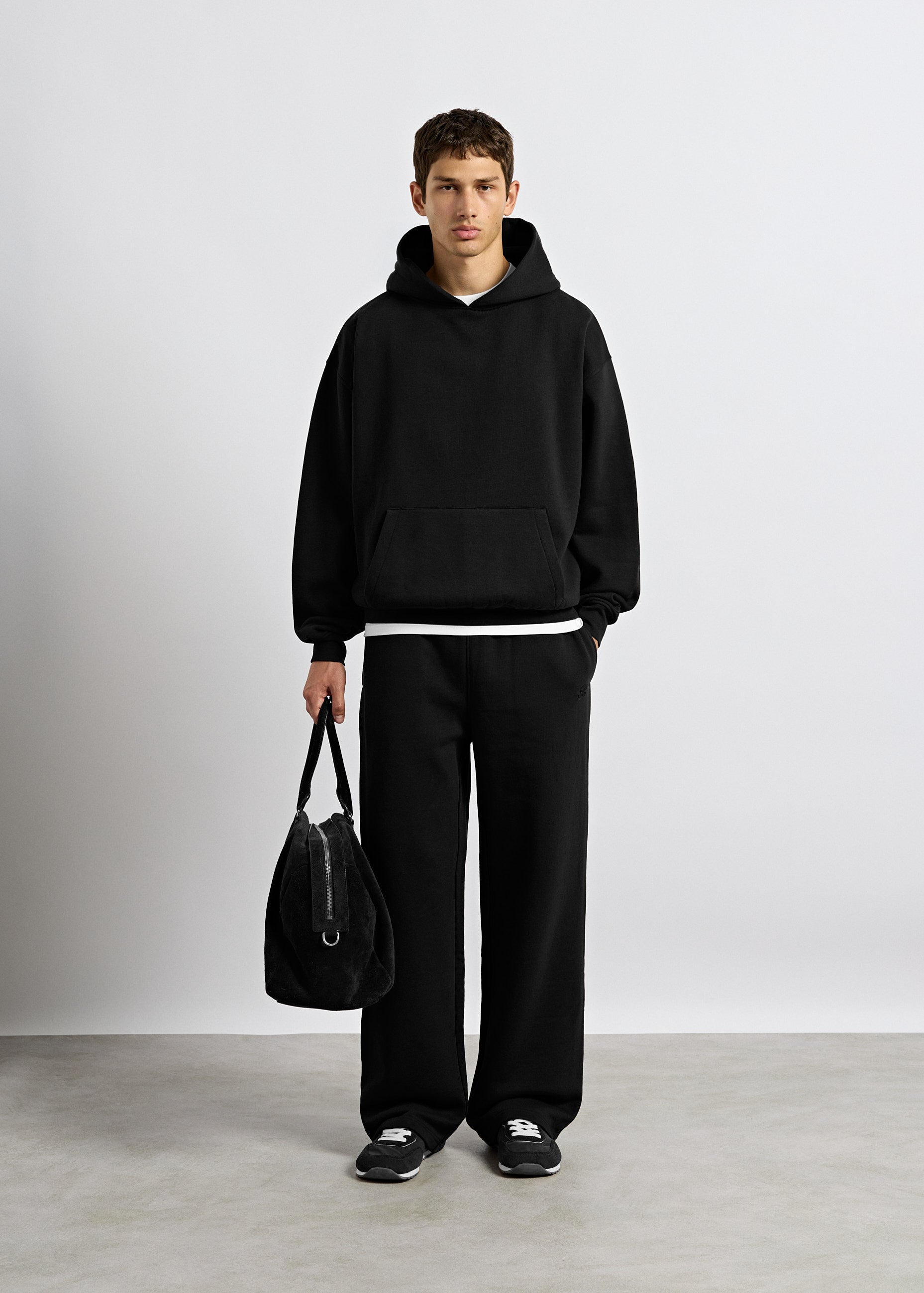 burocs-sweatpants-wide-leg-jogginghose-schwarz-baumwolle image 7