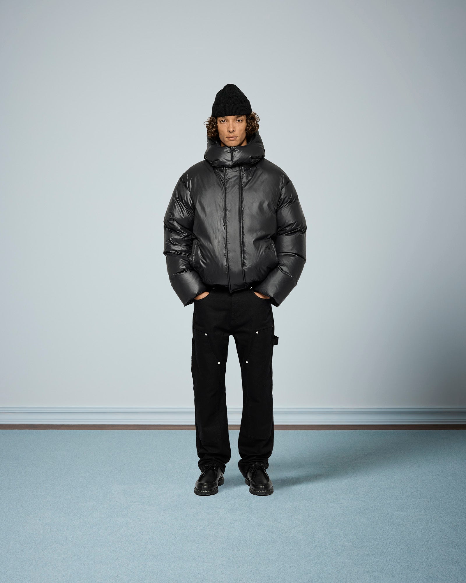 eightyfive-glossed-down-puffer-jacket-v3-pufferjacke-schwarz-daunen image 4