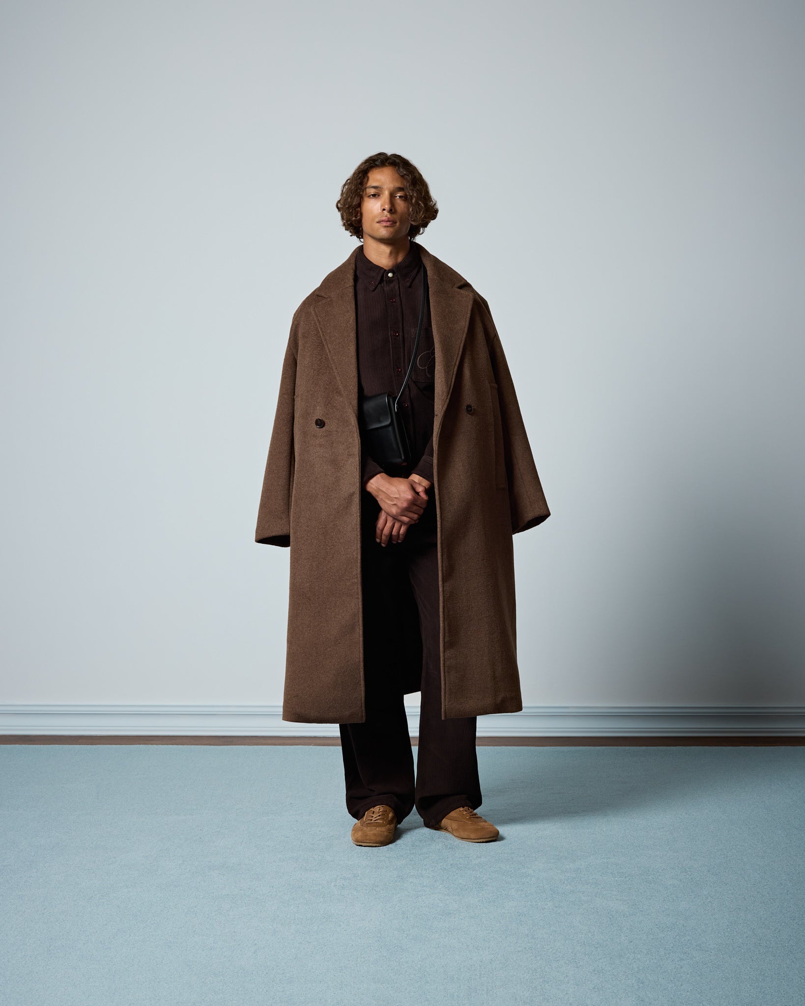 eightyfive-washed-corduroy-button-down-hemd-braun image 8