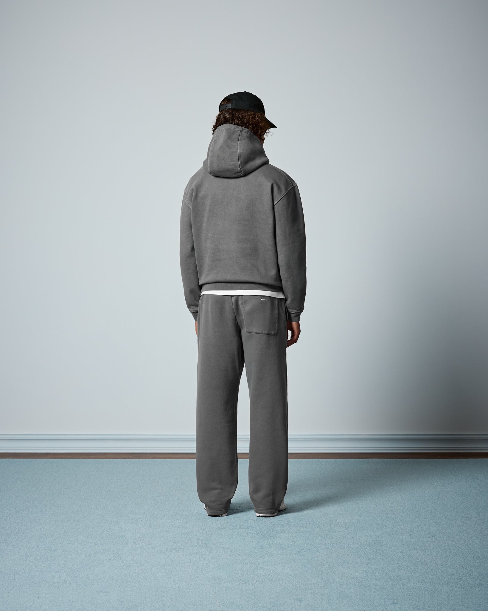 eightyfive-signature-heavy-hoodie-hoodie-stone-grey-490gsm image 6