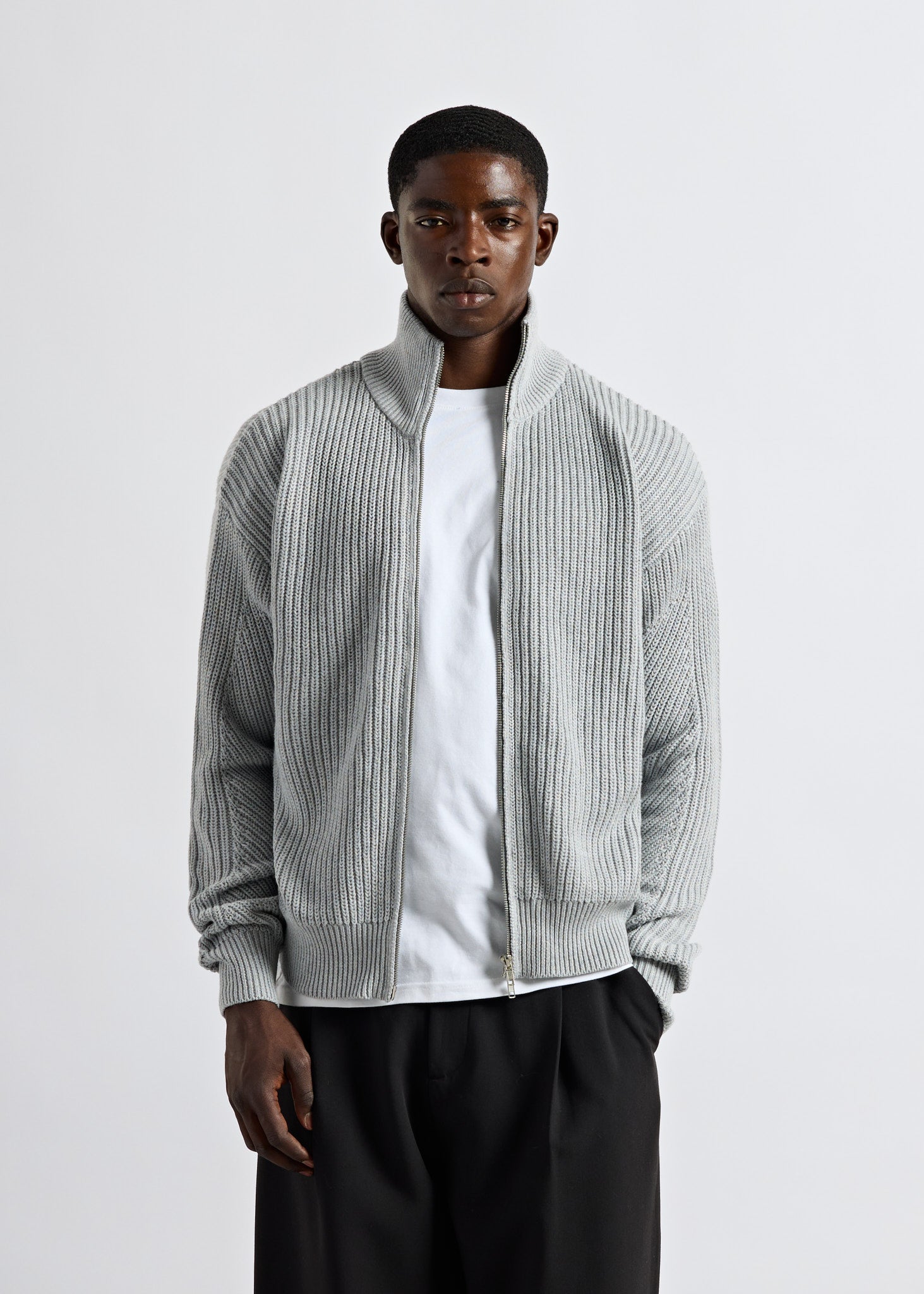 burocs-chunky-knit-zip-jacket-grey-melange-grobstrick image 3
