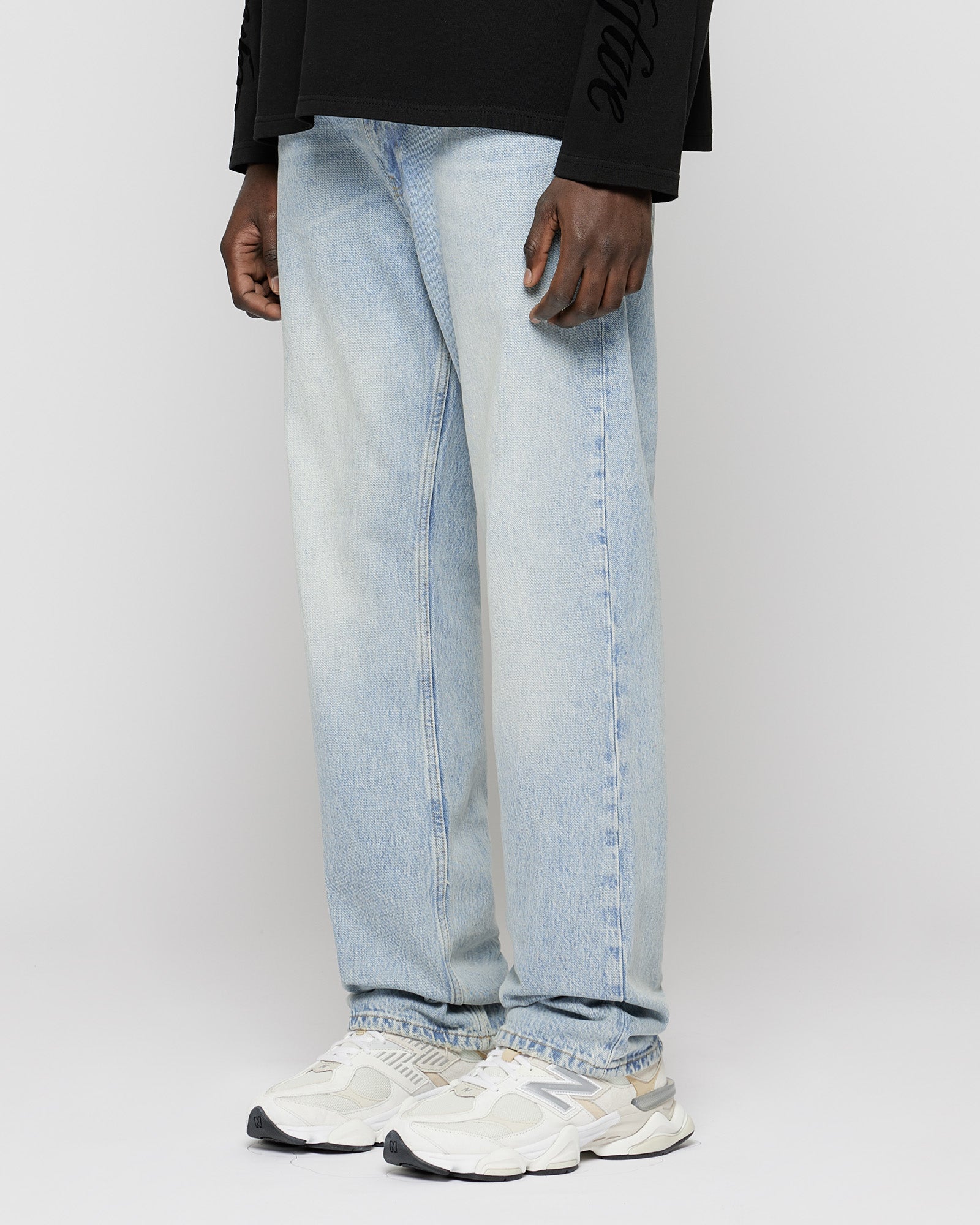 eightyfive-bottoms-straight-denim-85s-330-27-light-wash-baumwolle image 3