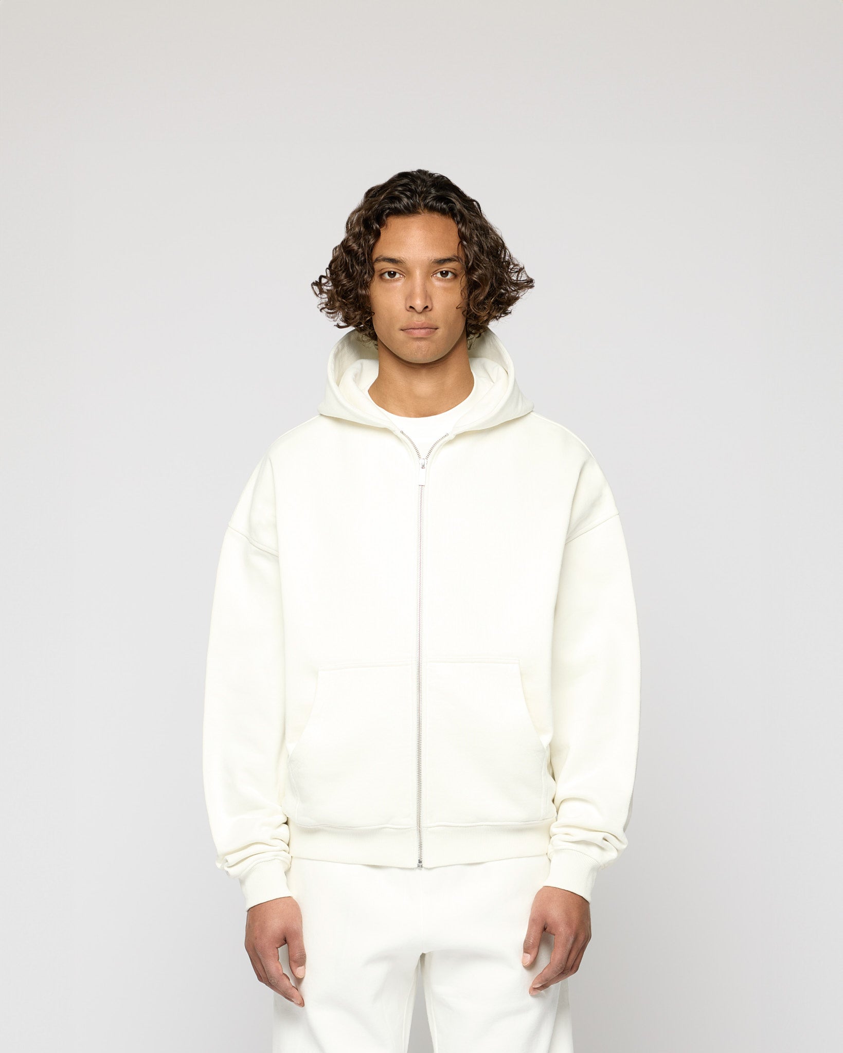 eightyfive-tops-signature-zip-hoodie-herren-off-white image 2