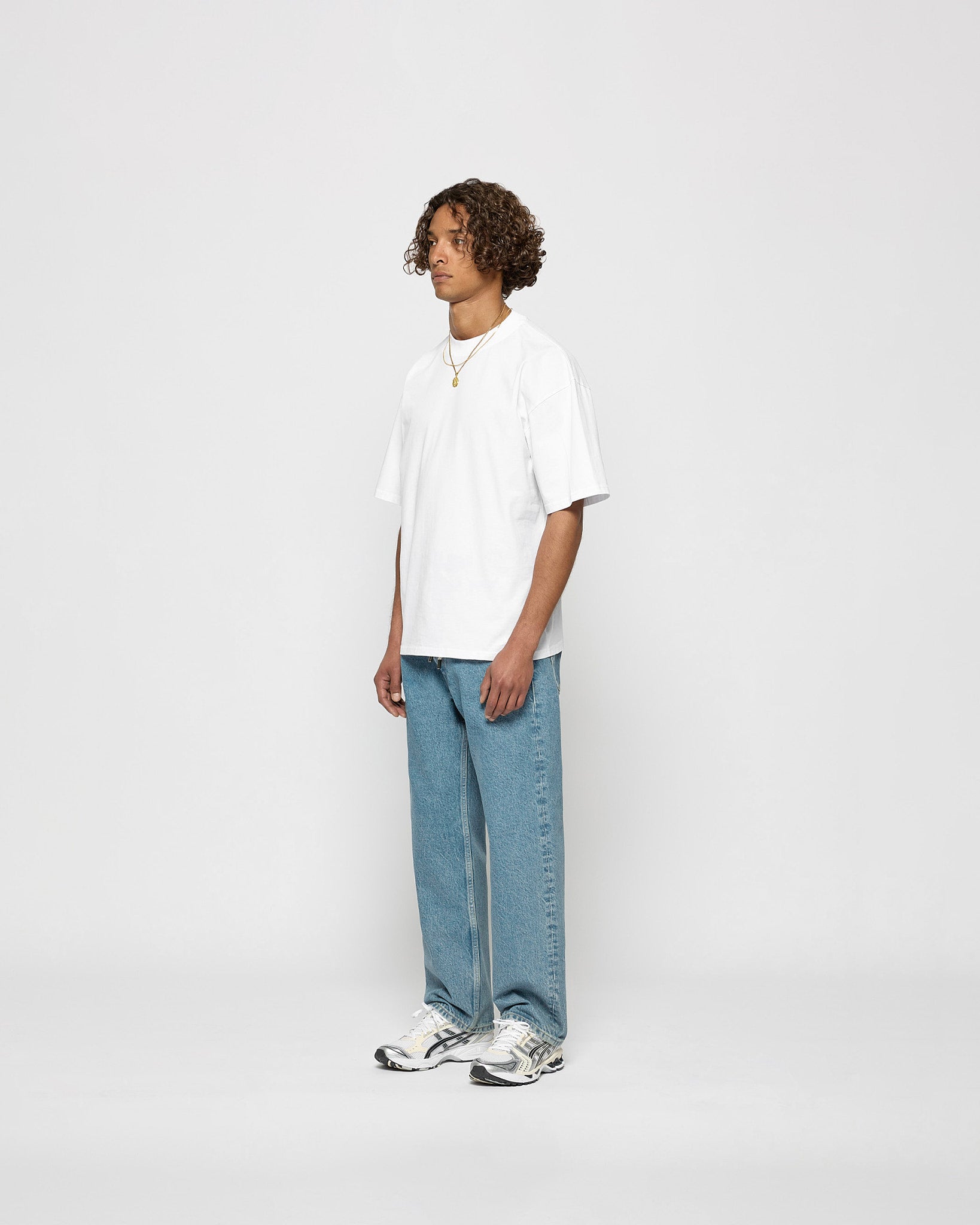 eightyfive-tops-signature-light-oversized-t-shirt-white image 5