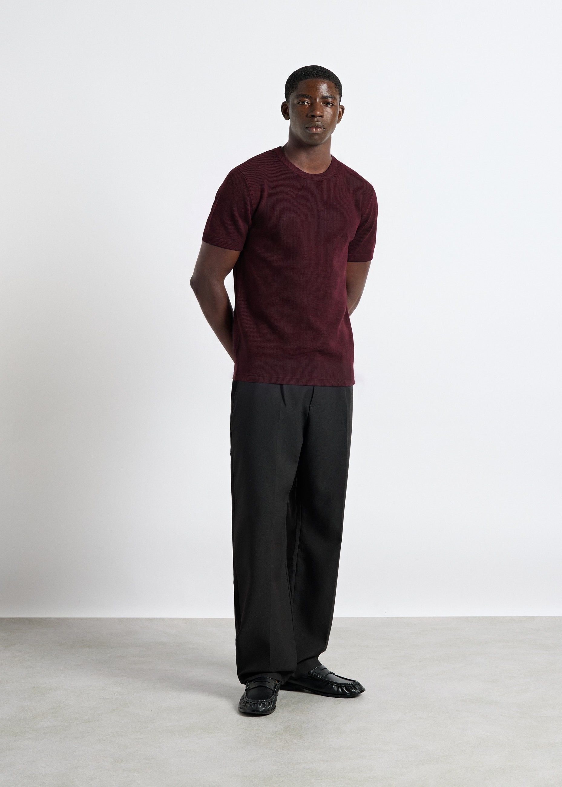 burocs-slim-rib-t-shirt-herren-burgundy-slim-fit-baumwolle image 5