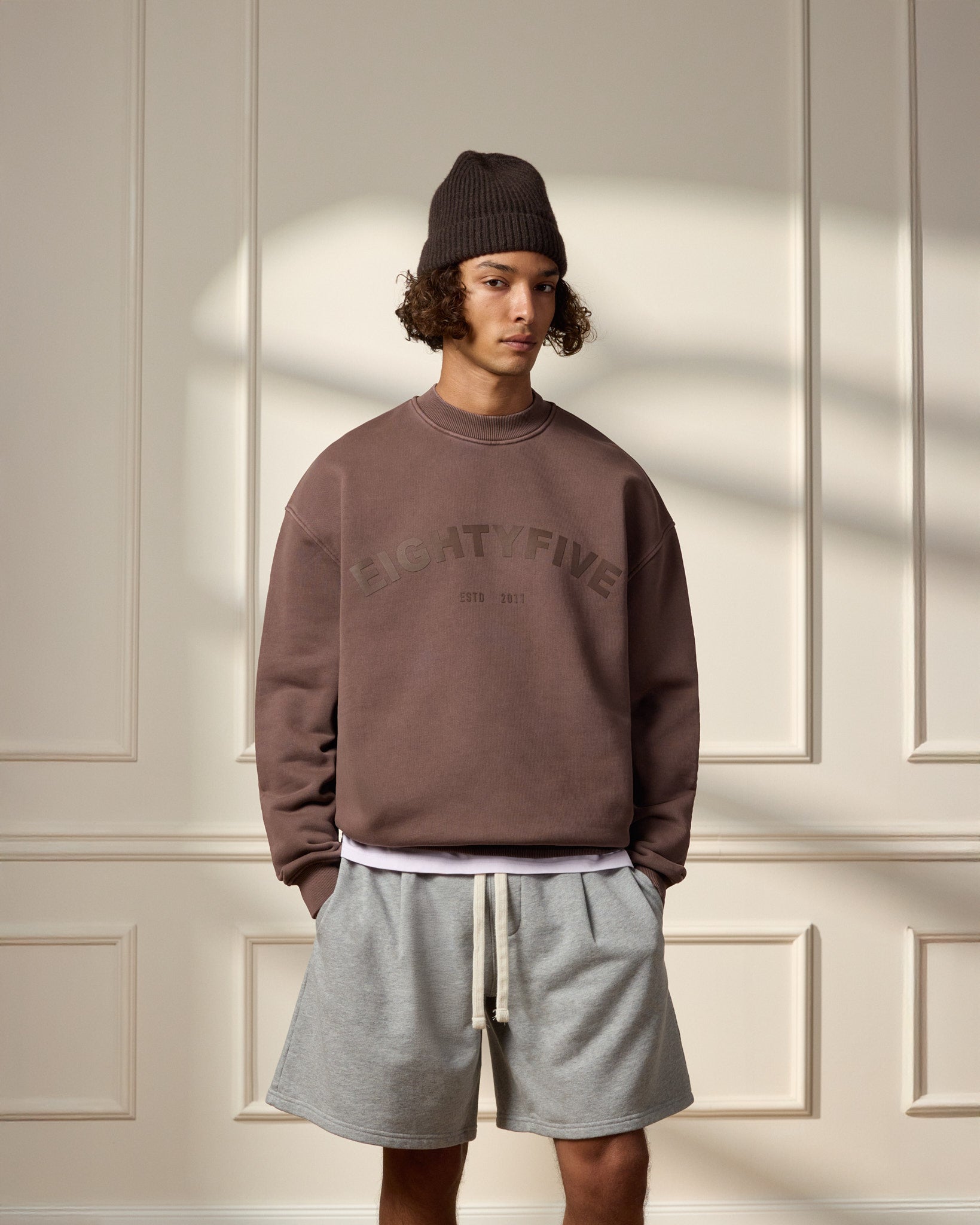 eightyfive-90s-sports-sweater-herren-brown-490gsm-baumwolle image 4