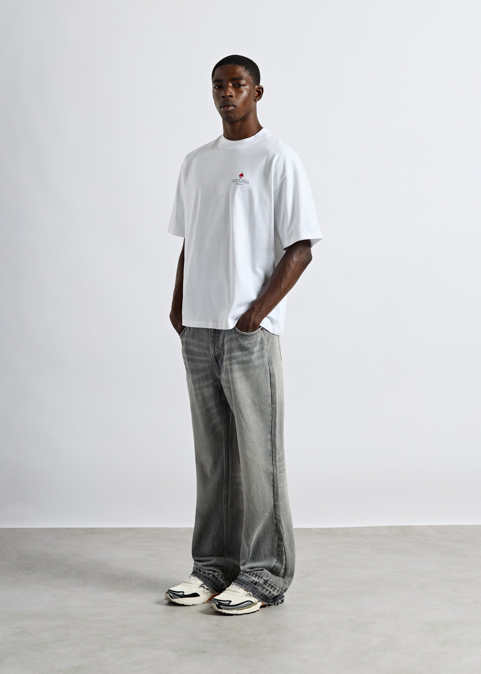 burocs-oversize-t-shirt-rien-ne-va-plus-wei-240-gsm image 4