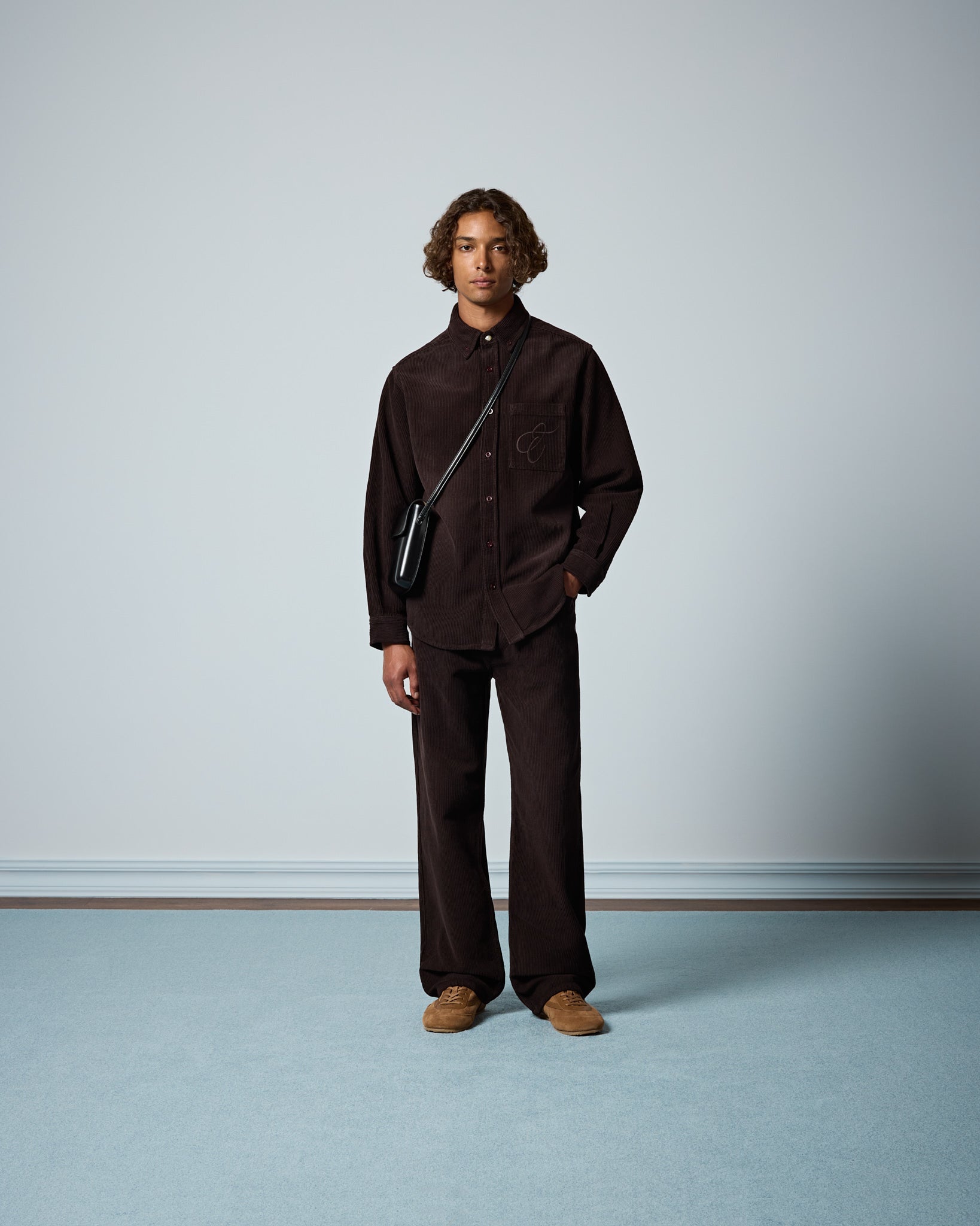 eightyfive-washed-pleated-corduroy-pants-brown-cord image 4