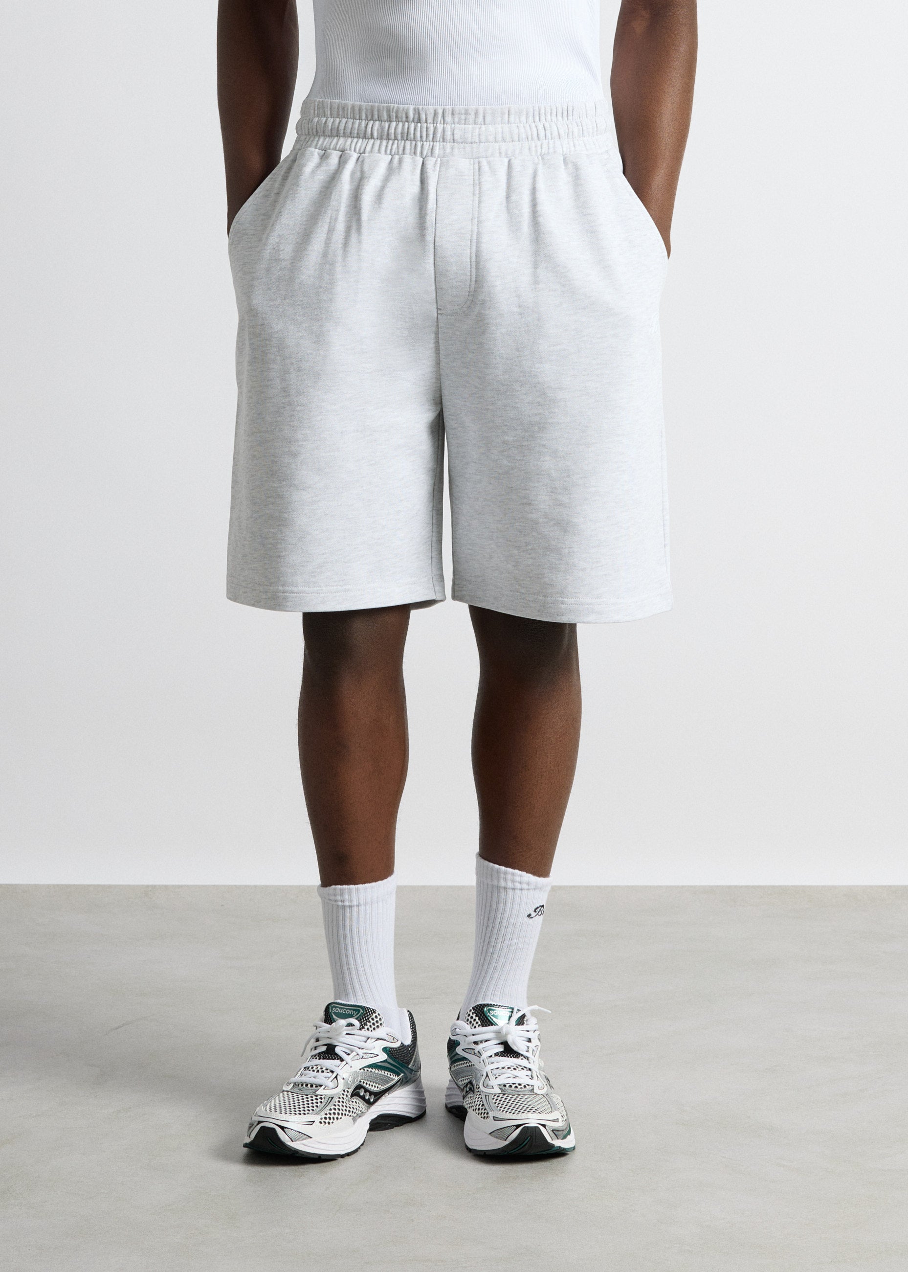 burocs-cotton-sweatshorts-shorts-ash-grey-regular-fit image 4