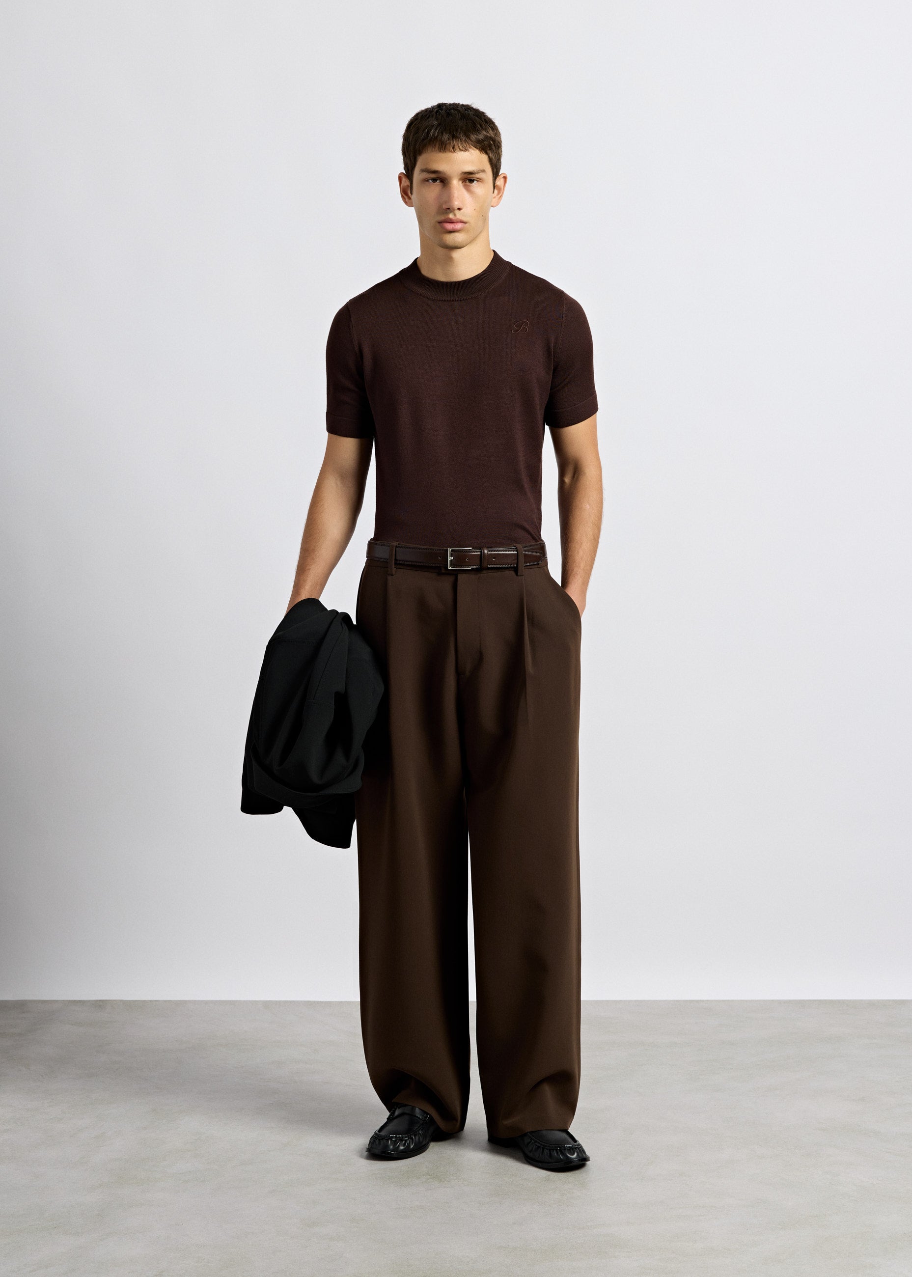 burocs-fine-knit-t-shirt-brown-slim-fit-feinstrick image 4