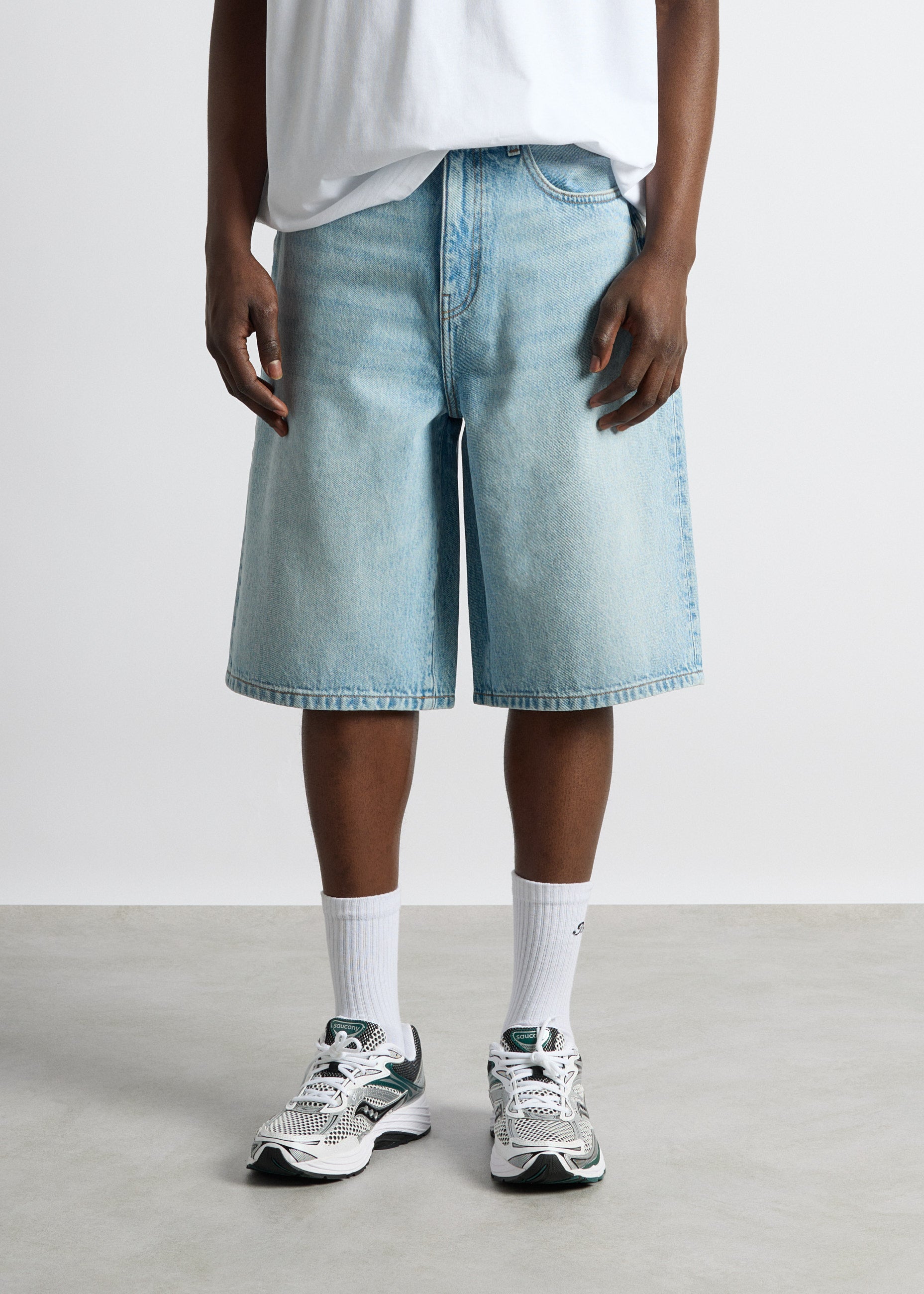 burocs-carlo-baggy-shorts-jeansshorts-cloud-blue-w31 image 4