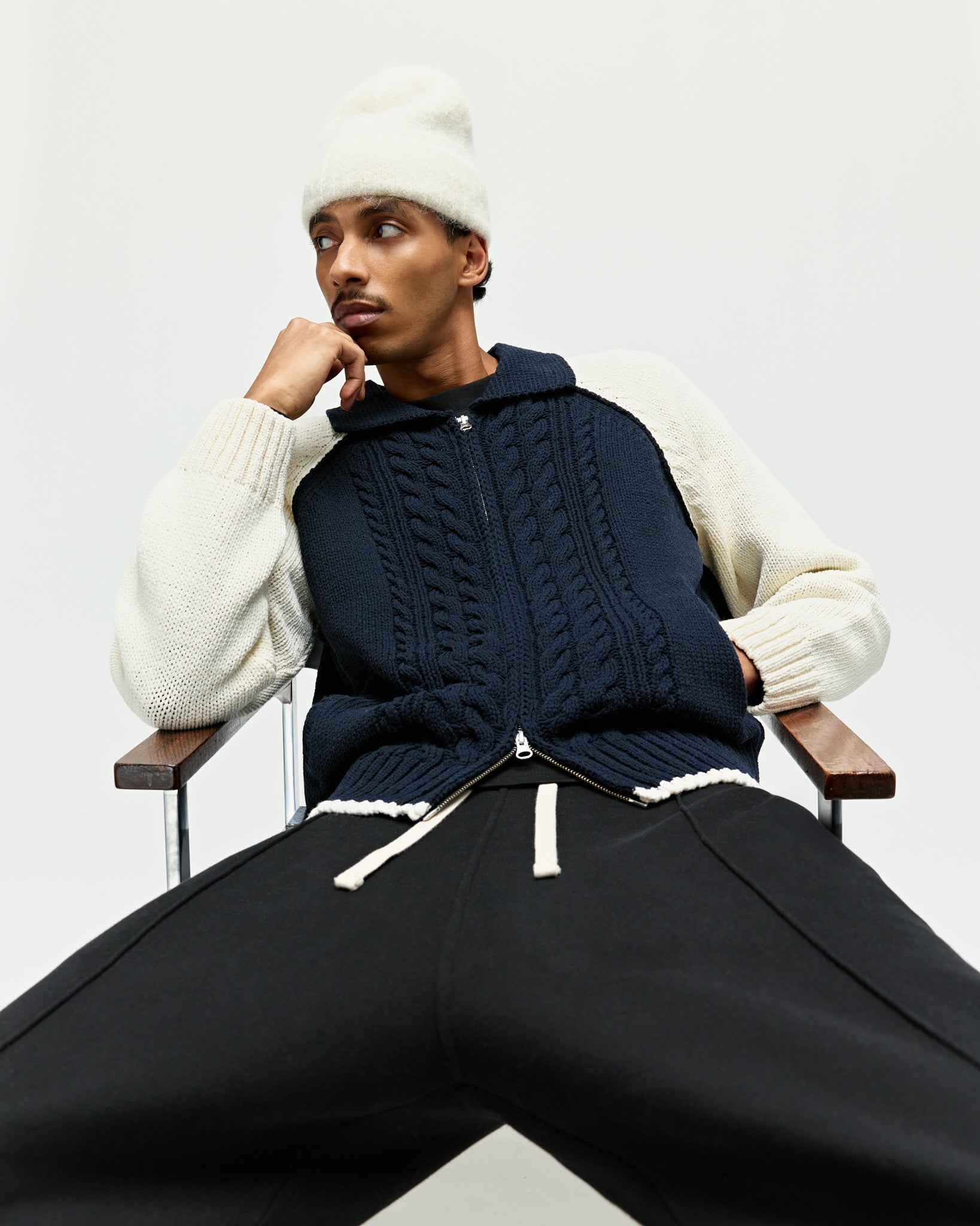 eightyfive-cable-knit-trainer-jacket-jacke-navy image 6