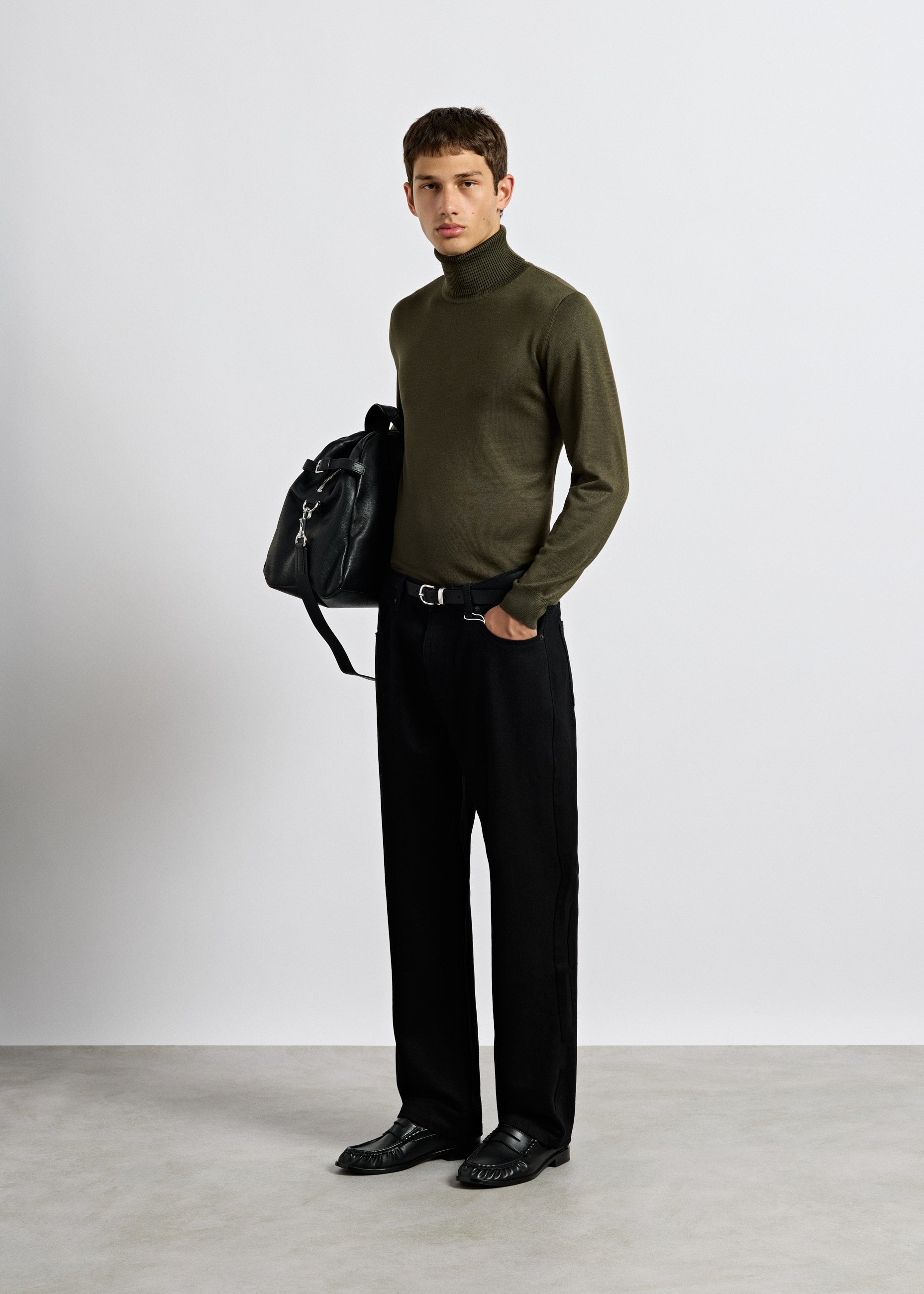 burocs-fine-knit-turtleneck-rollkragen-moss-green image 4