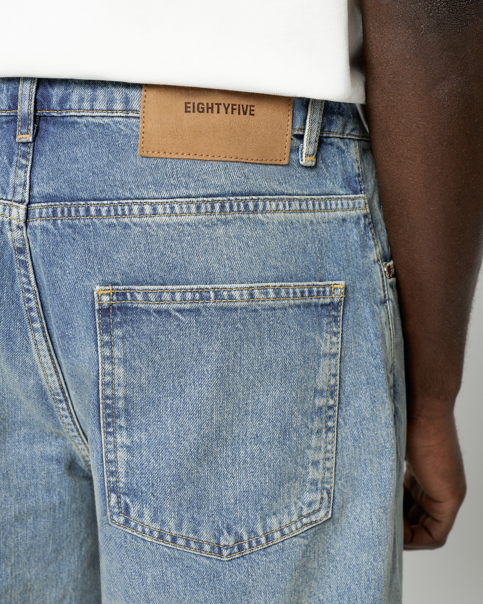 eightyfive-loose-denim-jeans-aqua-blue-100-baumwolle image 7
