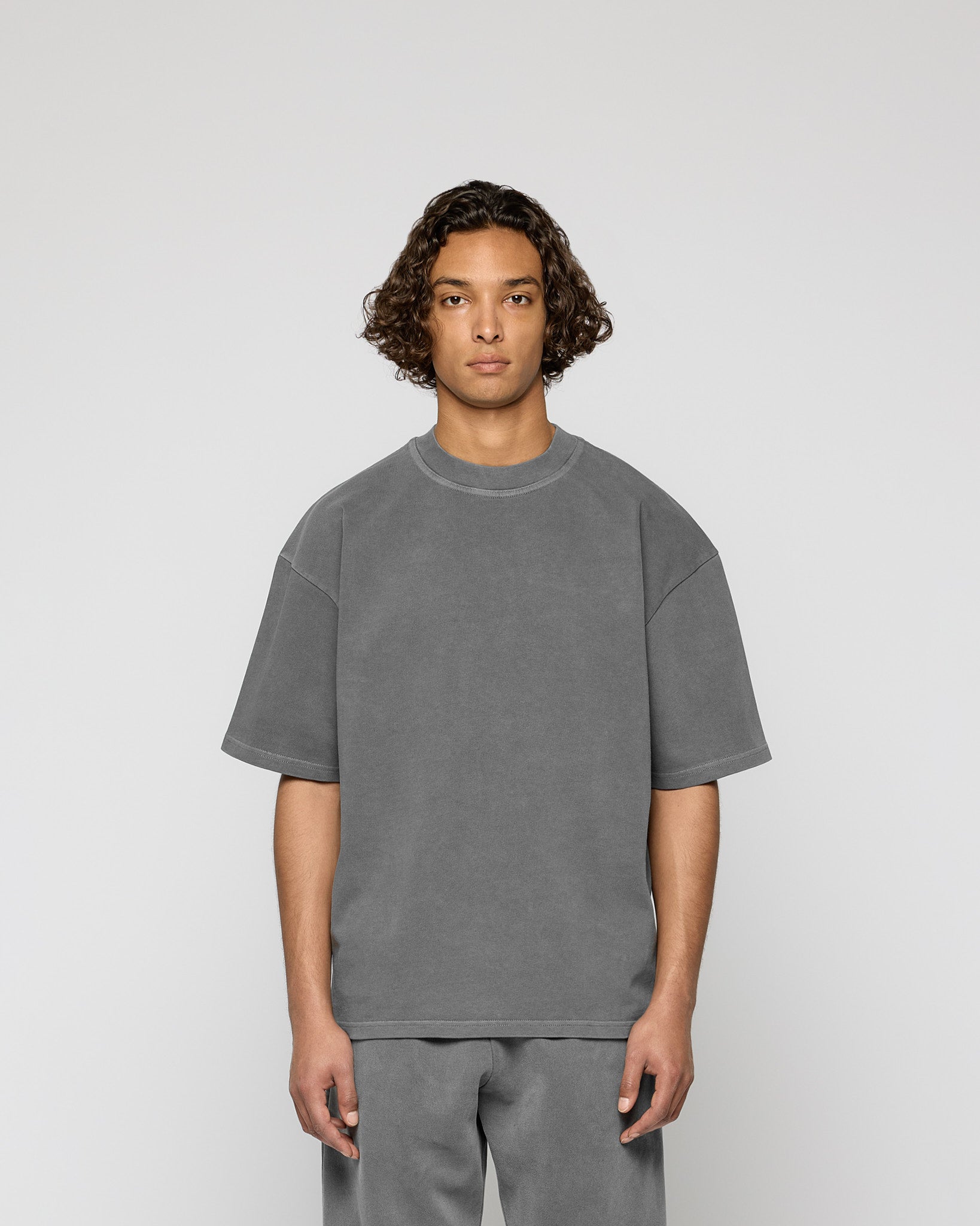 eightyfive-signature-oversized-t-shirt-herren-stone-grey-baumwolle image 2