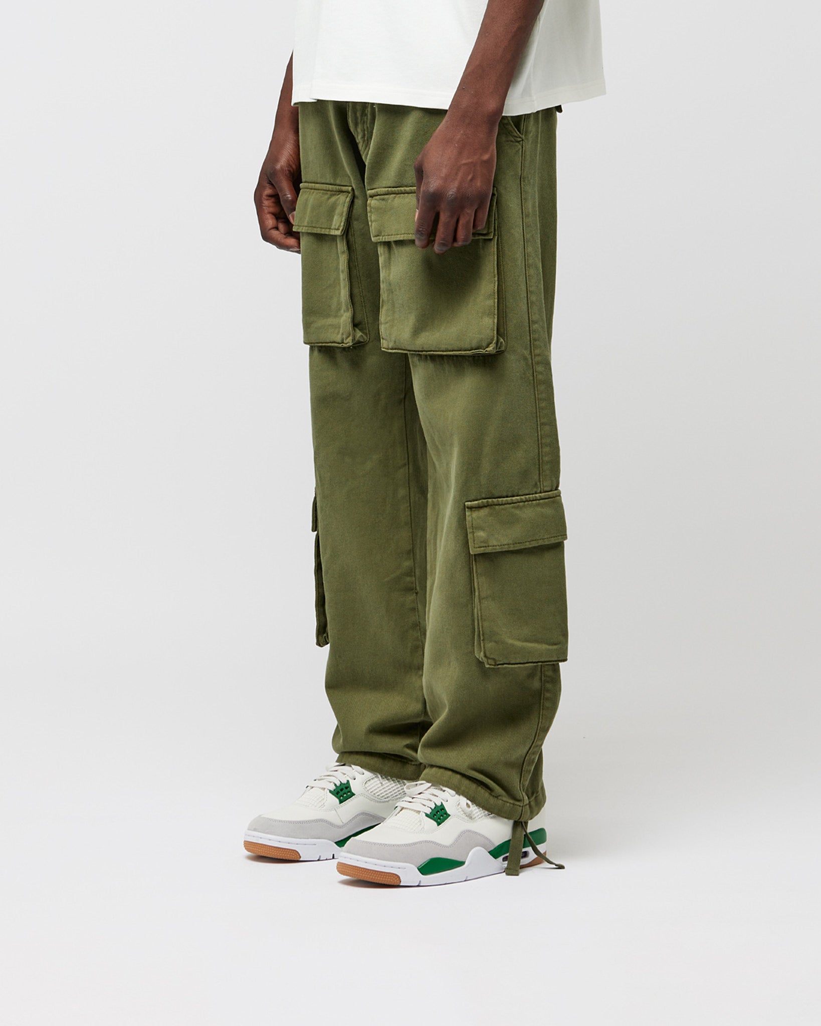 eightyfive-bottoms-front-pockets-baggy-cargo-pants-hose-olive-baumwolle image 3
