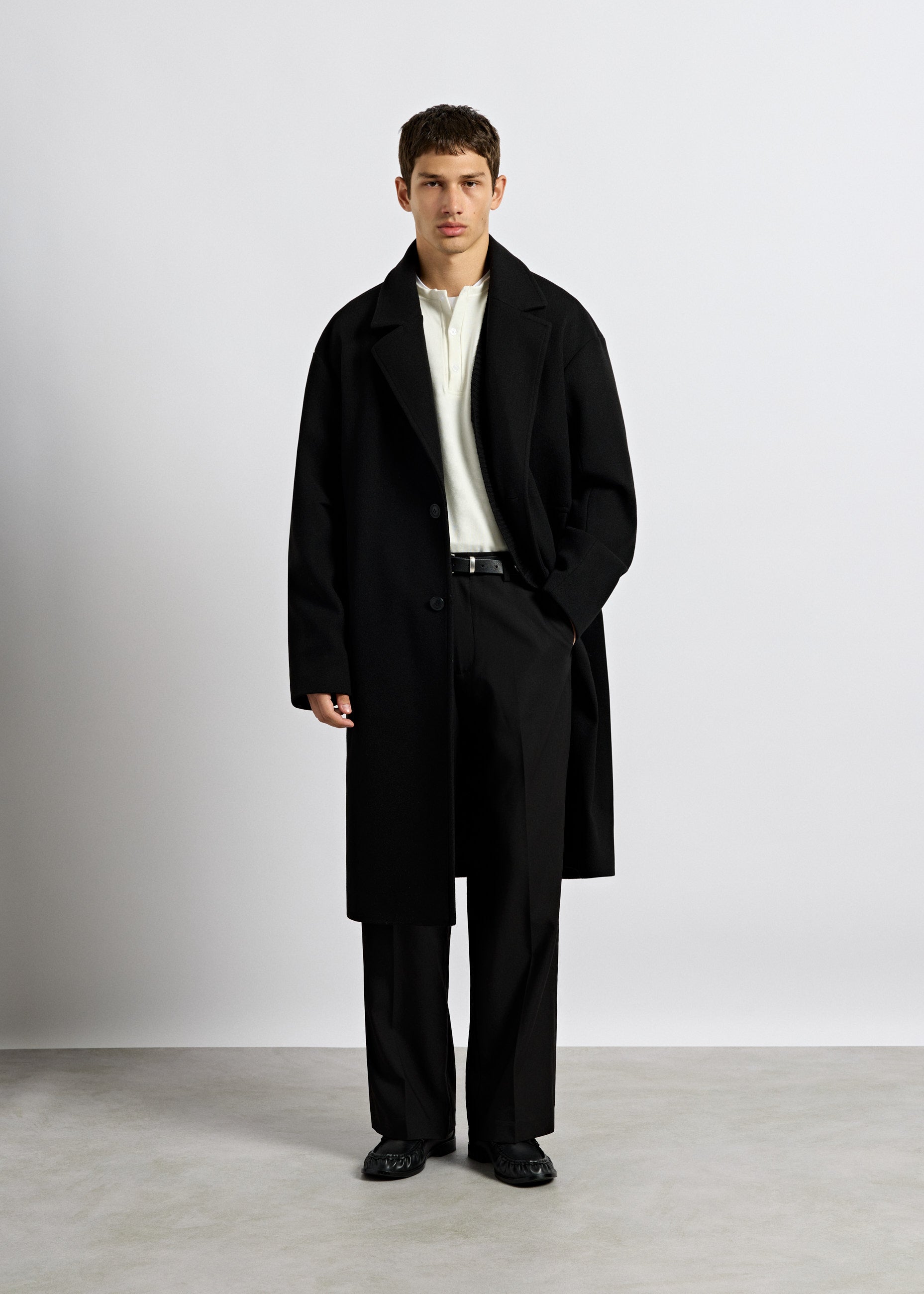 burocs-oversize-coat-mantel-black-revers-wolle-oversized image 6