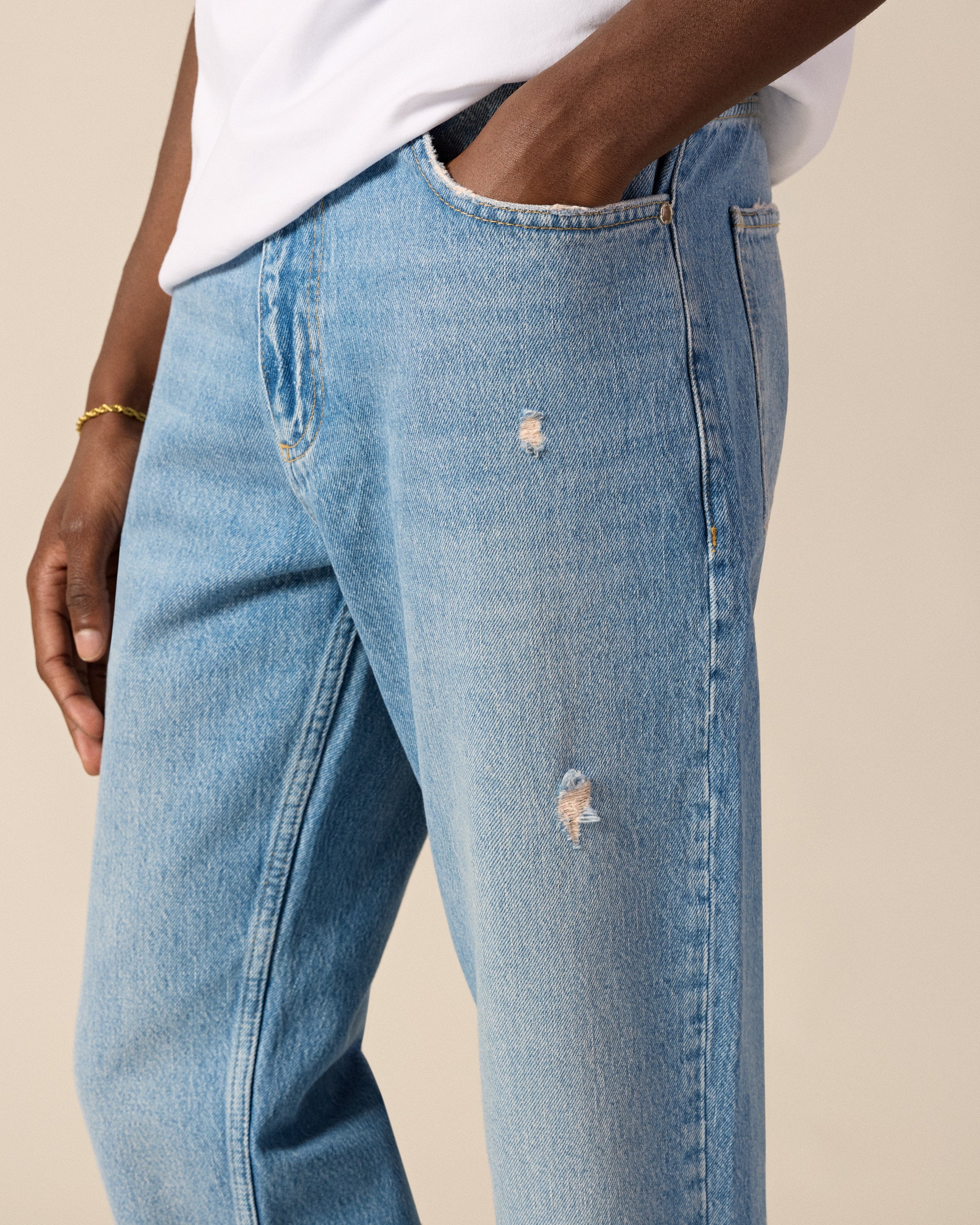 eightyfive-open-hem-straight-denim-herren-light-blue-baumwolle image 6