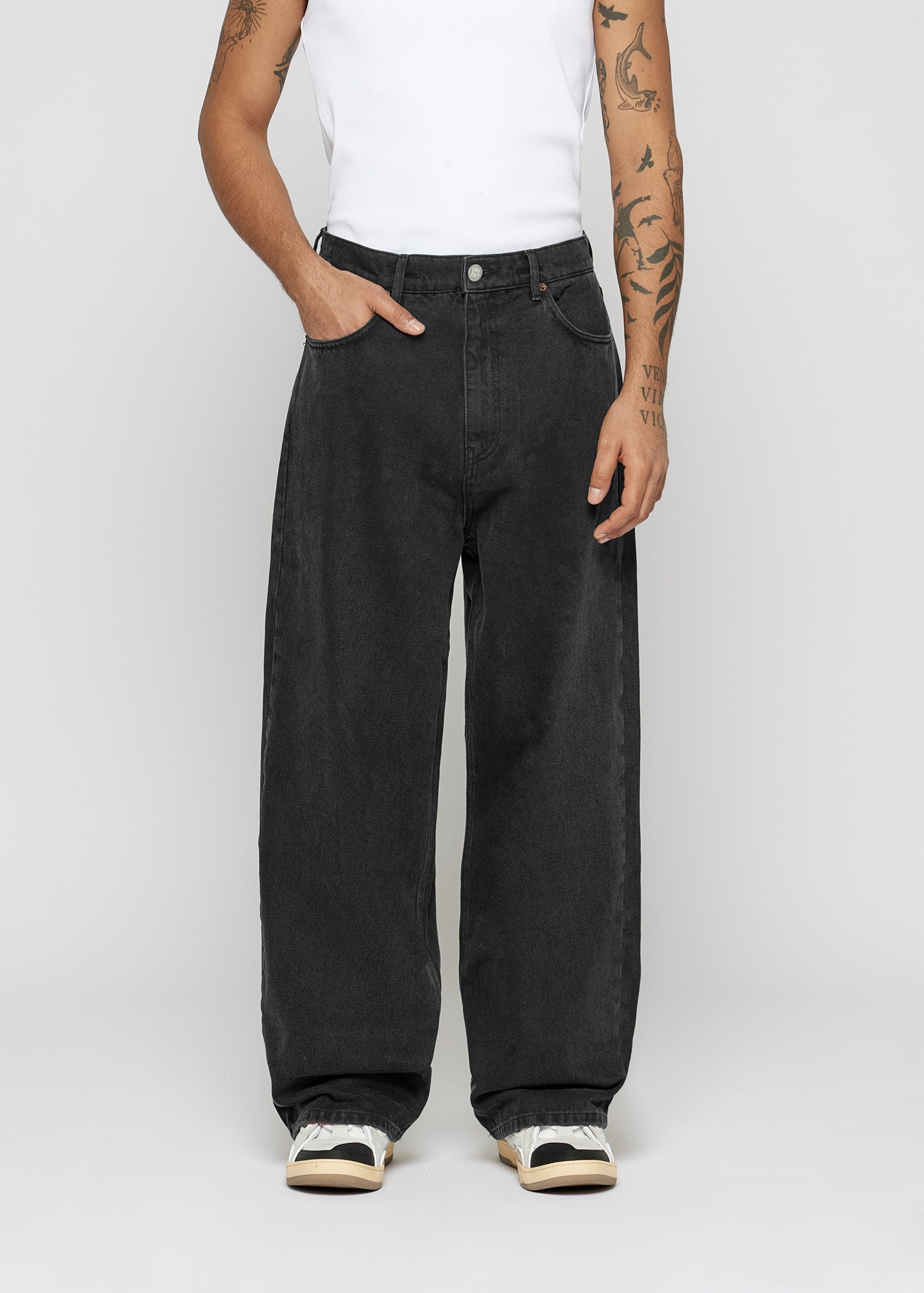 burocs-michael-wide-jeans-black-baggy-fit image 4
