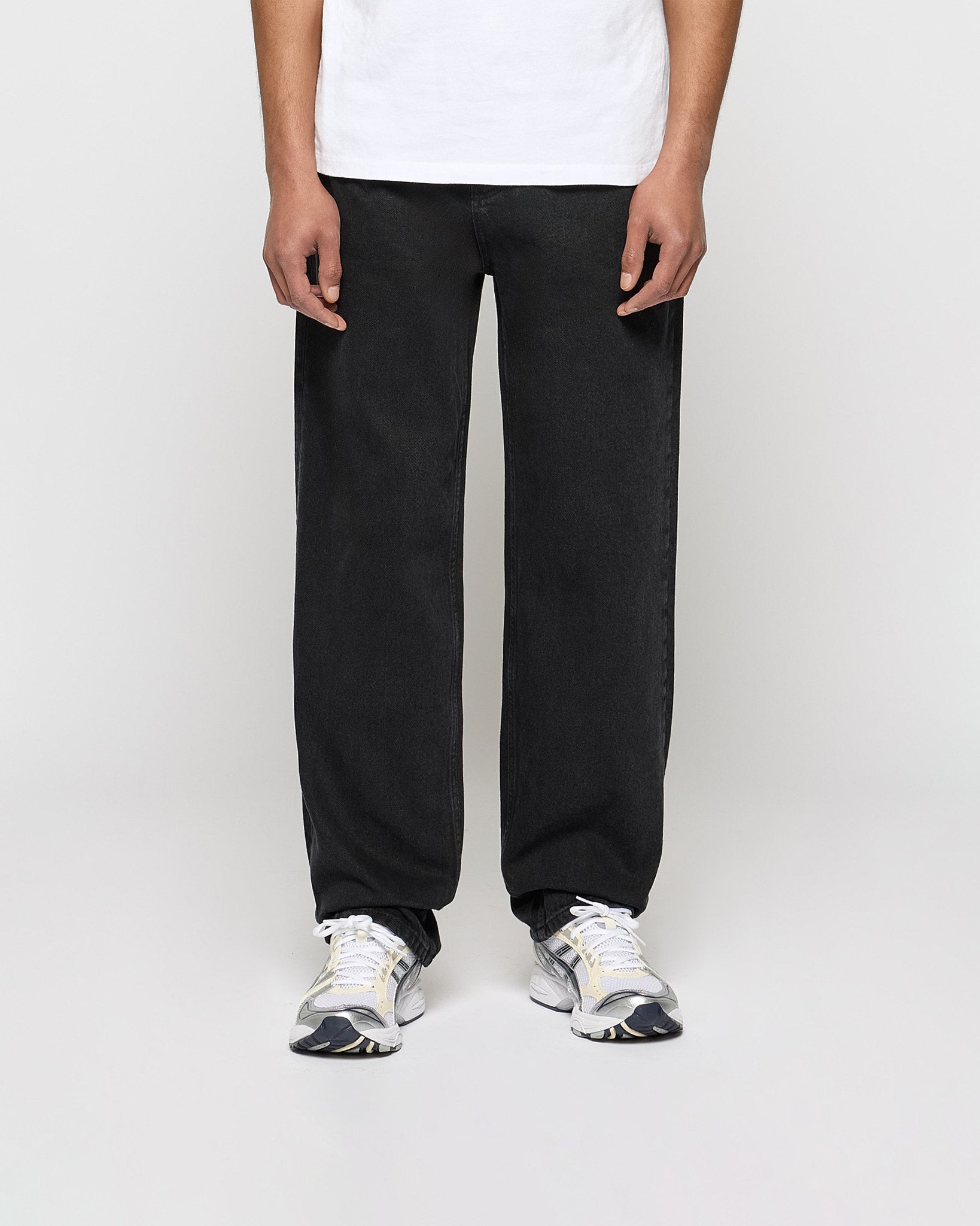 eightyfive-baggy-denim-jeans-schwarz-washed-baggy-fit image 2