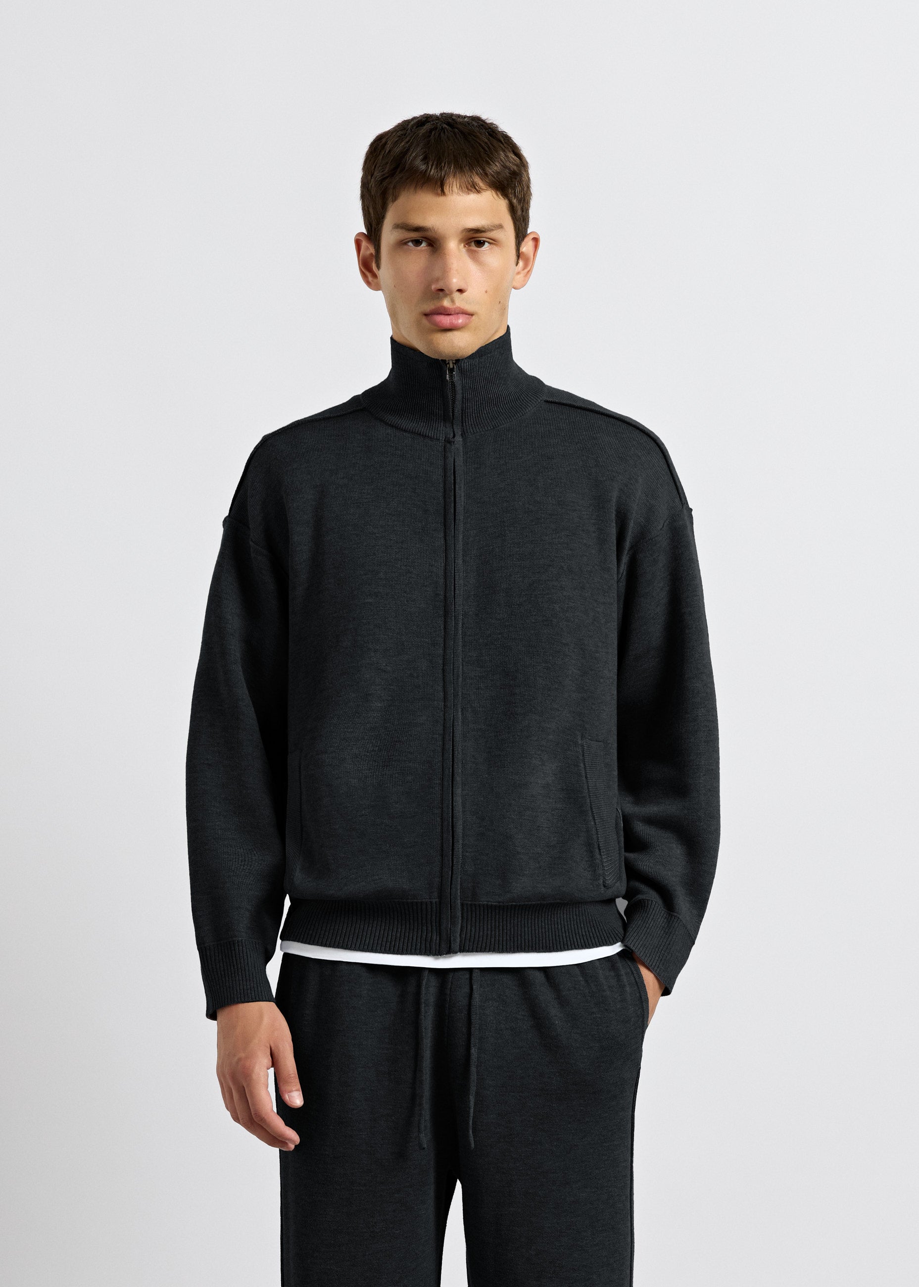 burocs-jackets-knit-zip-jacket-black-relaxed-fit-jacke image 3