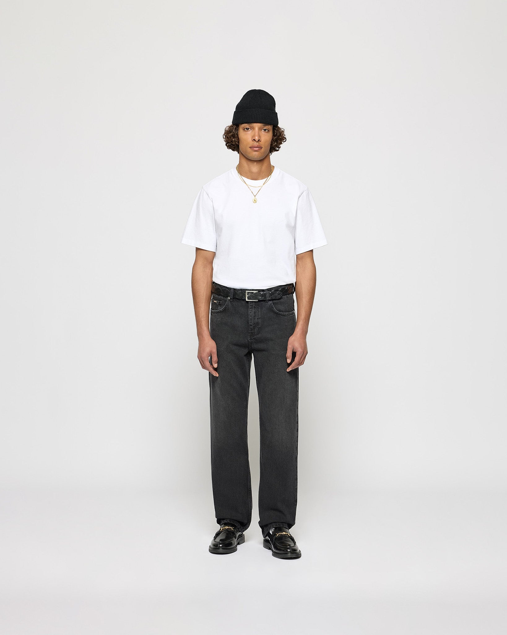eightyfive-straight-denim-jeans-black-washed-straight-fit image 3