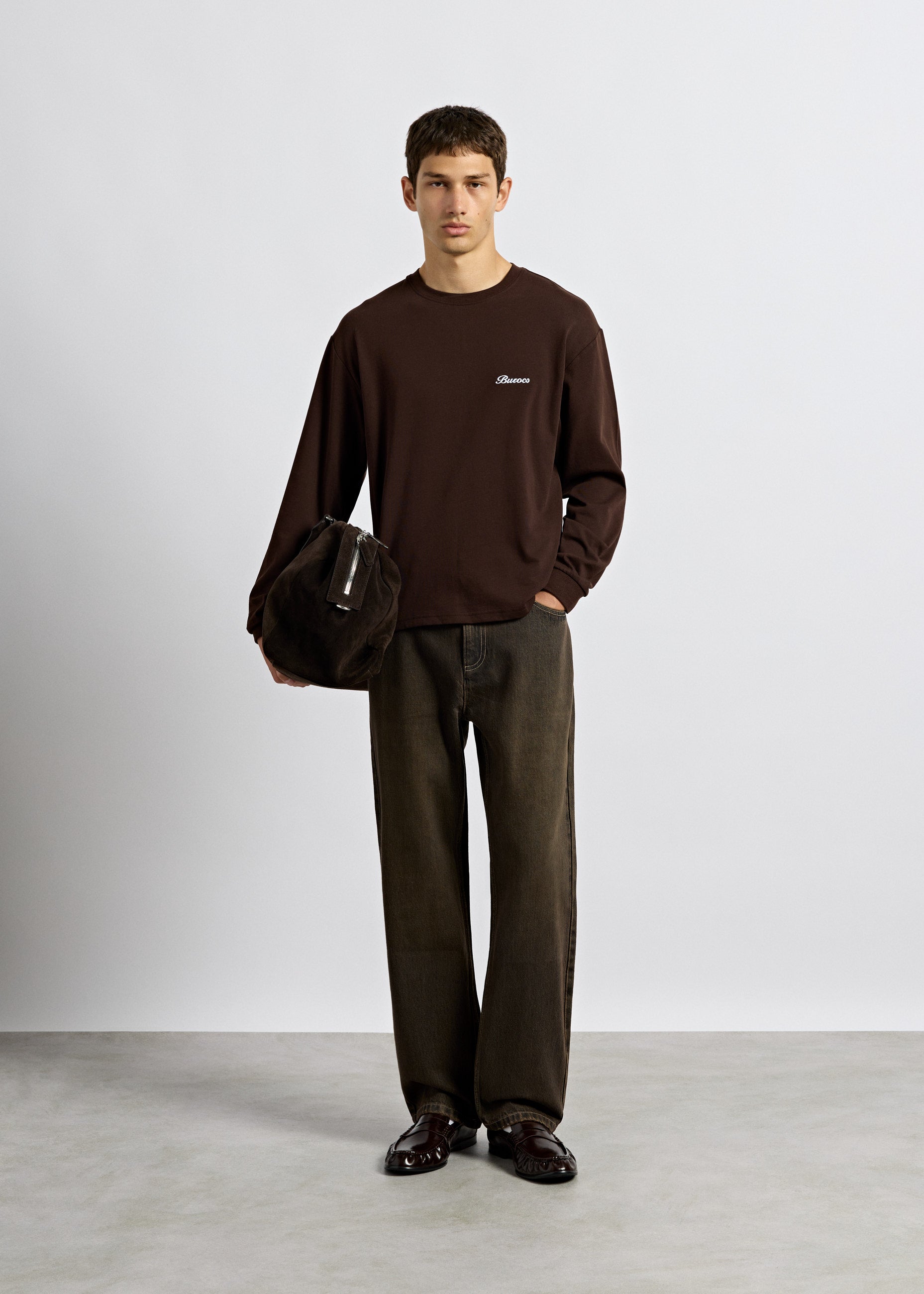 burocs-longsleeve-embroidery-dark-chocolate-baumwolle image 4