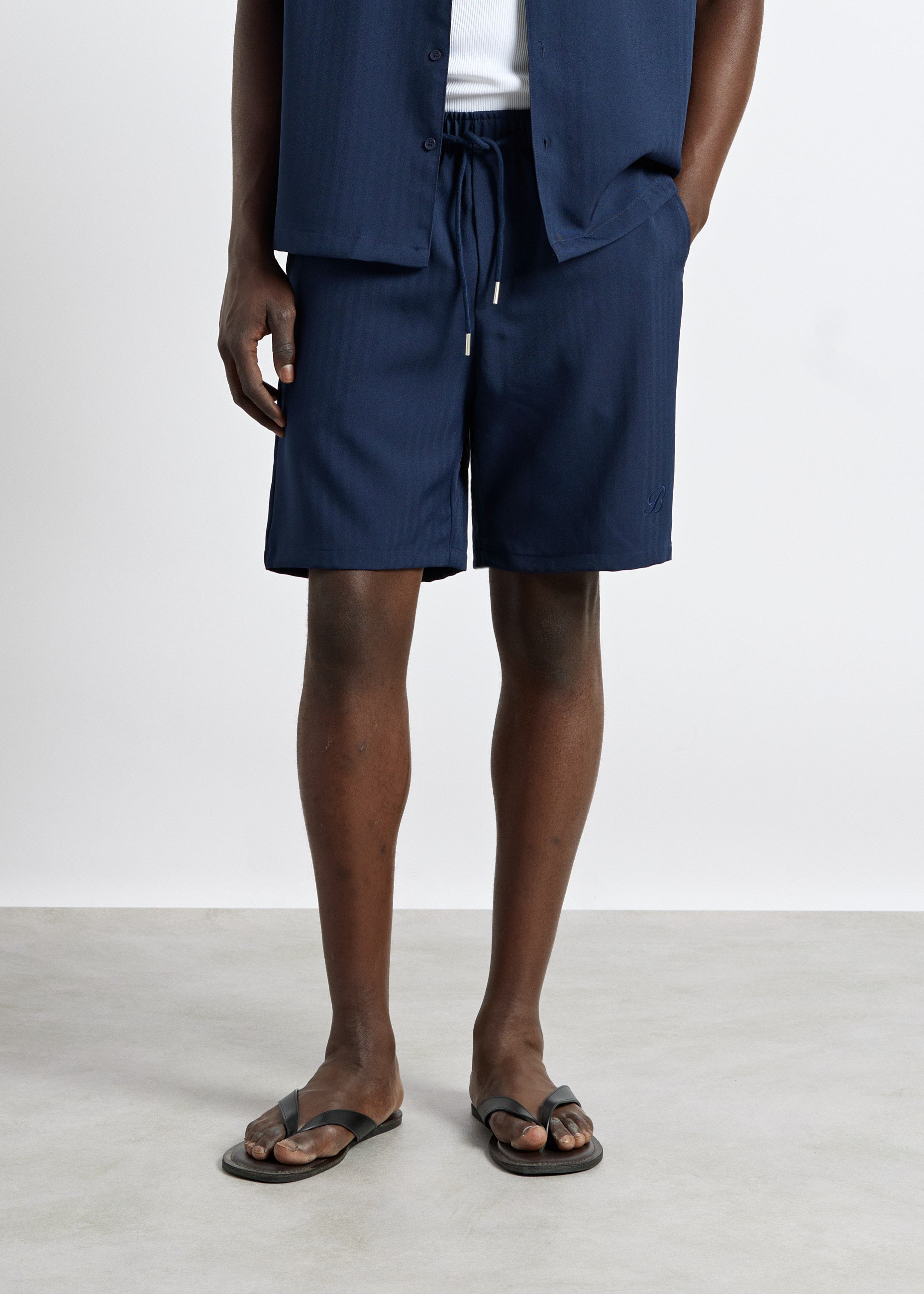 burocs-shorts-herringbone-regular-navy-m-polyester image 4