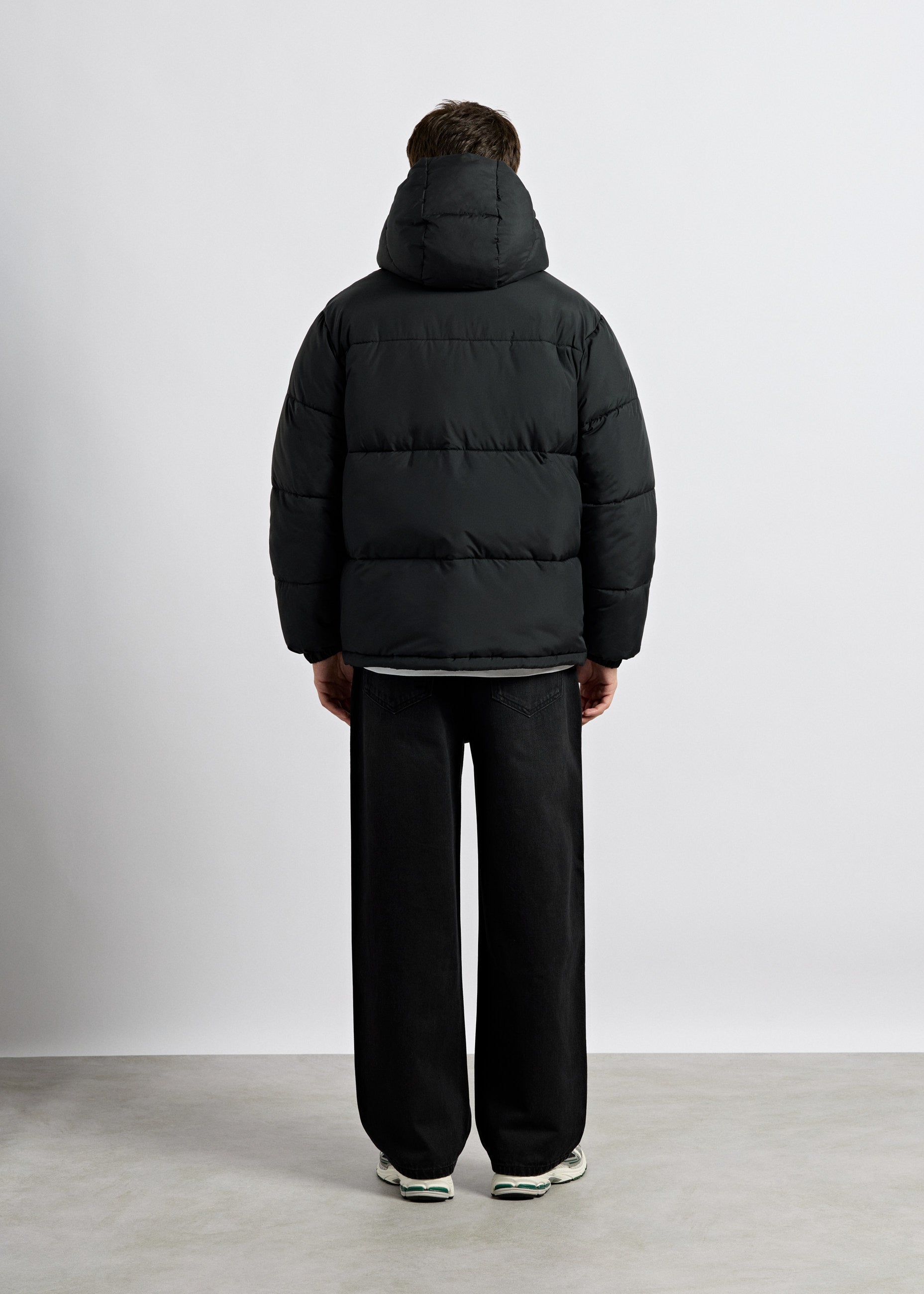 burocs-jackets-basic-hooded-puffer-jacket-black-kapuze image 8