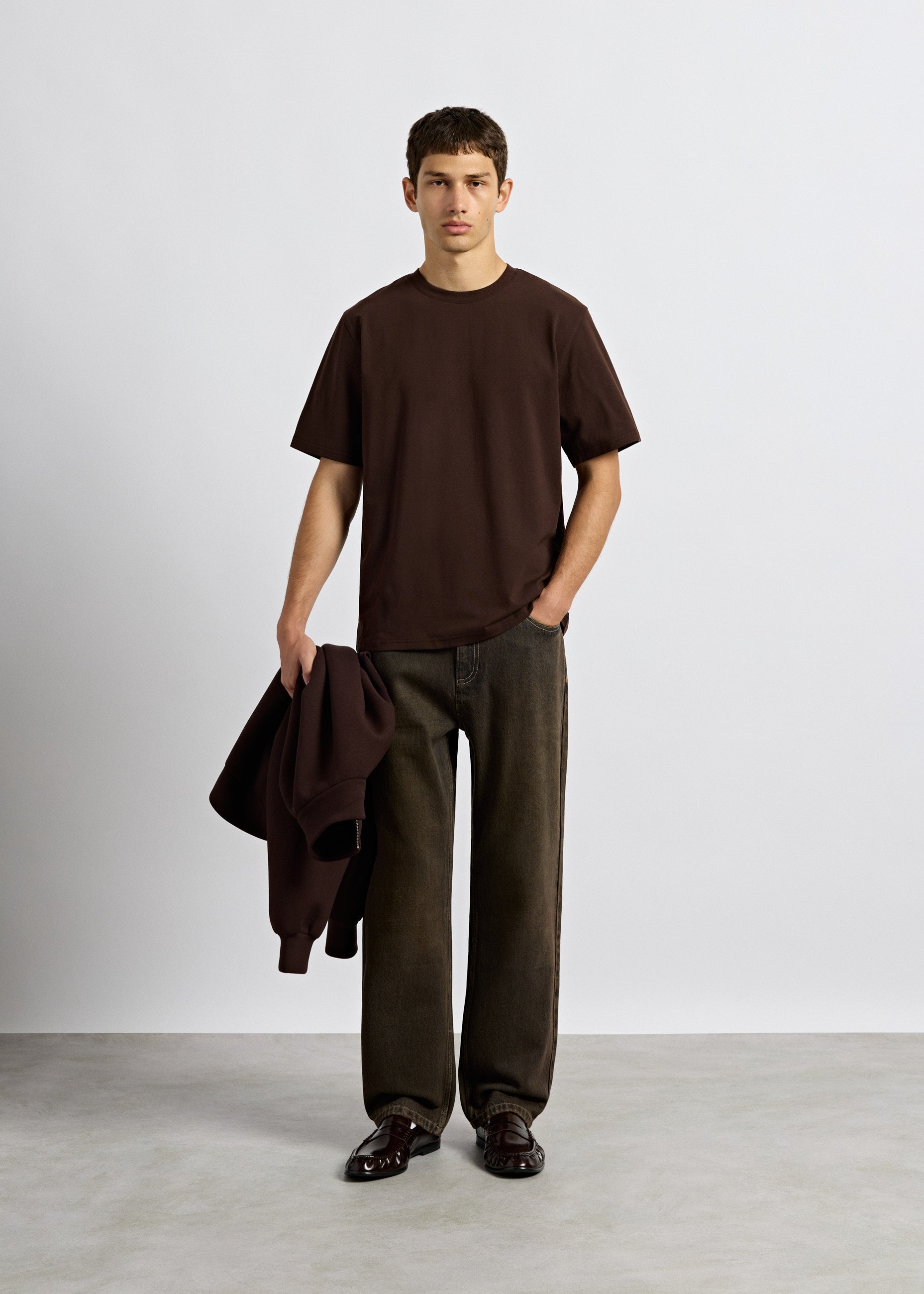 burocs-regular-t-shirt-herren-dark-chocolate-baumwolle-logo image 4