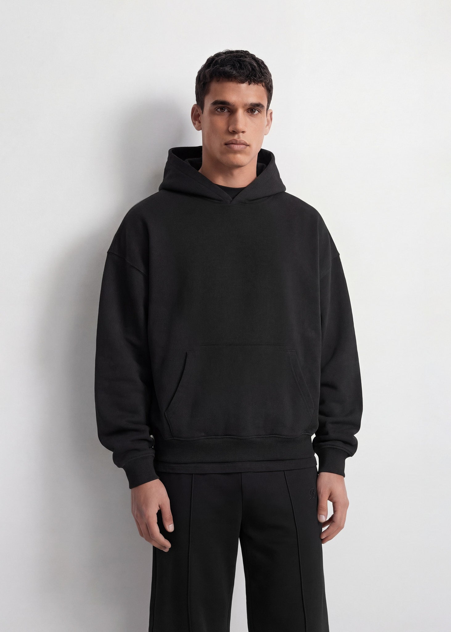 burocs-basic-hoodie-kapuzenpullover-schwarz-oversized image 4