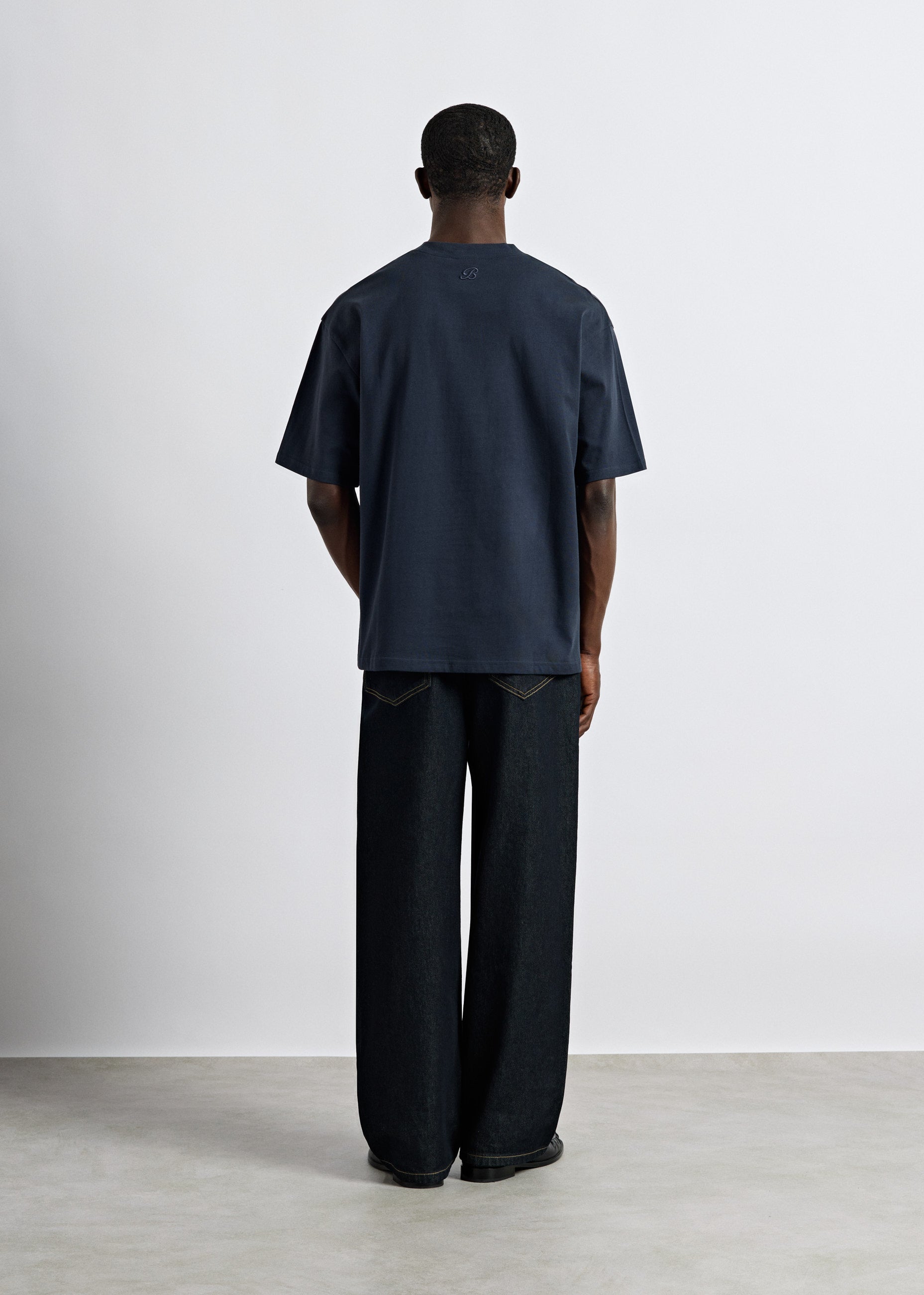 burocs-oversize-t-shirt-navy-mit-b-stickerei-240-gsm image 5