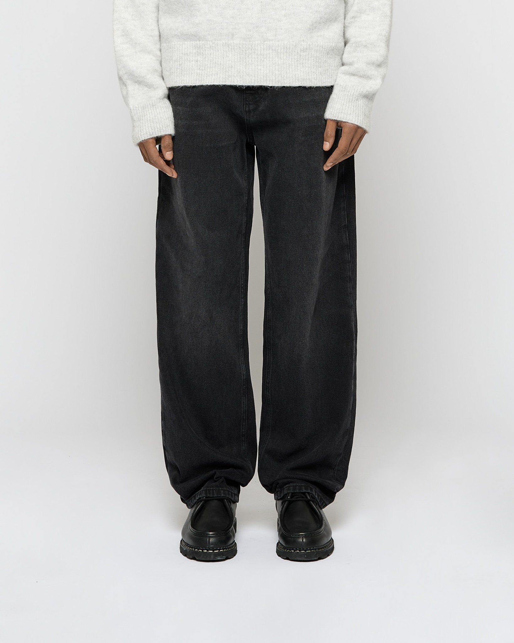 eightyfive-baggy-denim-jeans-light-grey-baggy-fit image 2