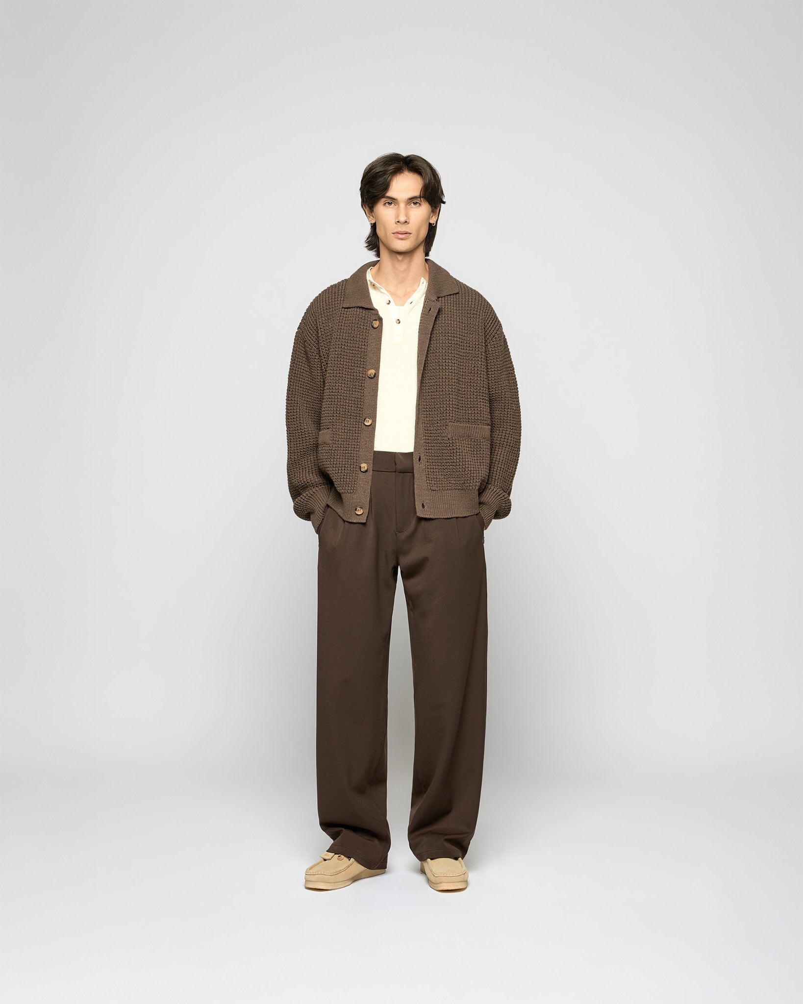 eightyfive-bottoms-pleated-regular-tailored-pants-v2-stoffhose-brown image 5