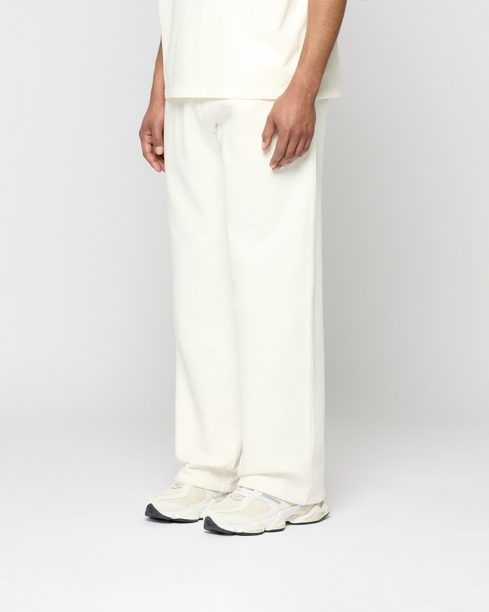 eightyfive-signature-wide-sweatpants-jogginghose-off-white-23-3620 image 3