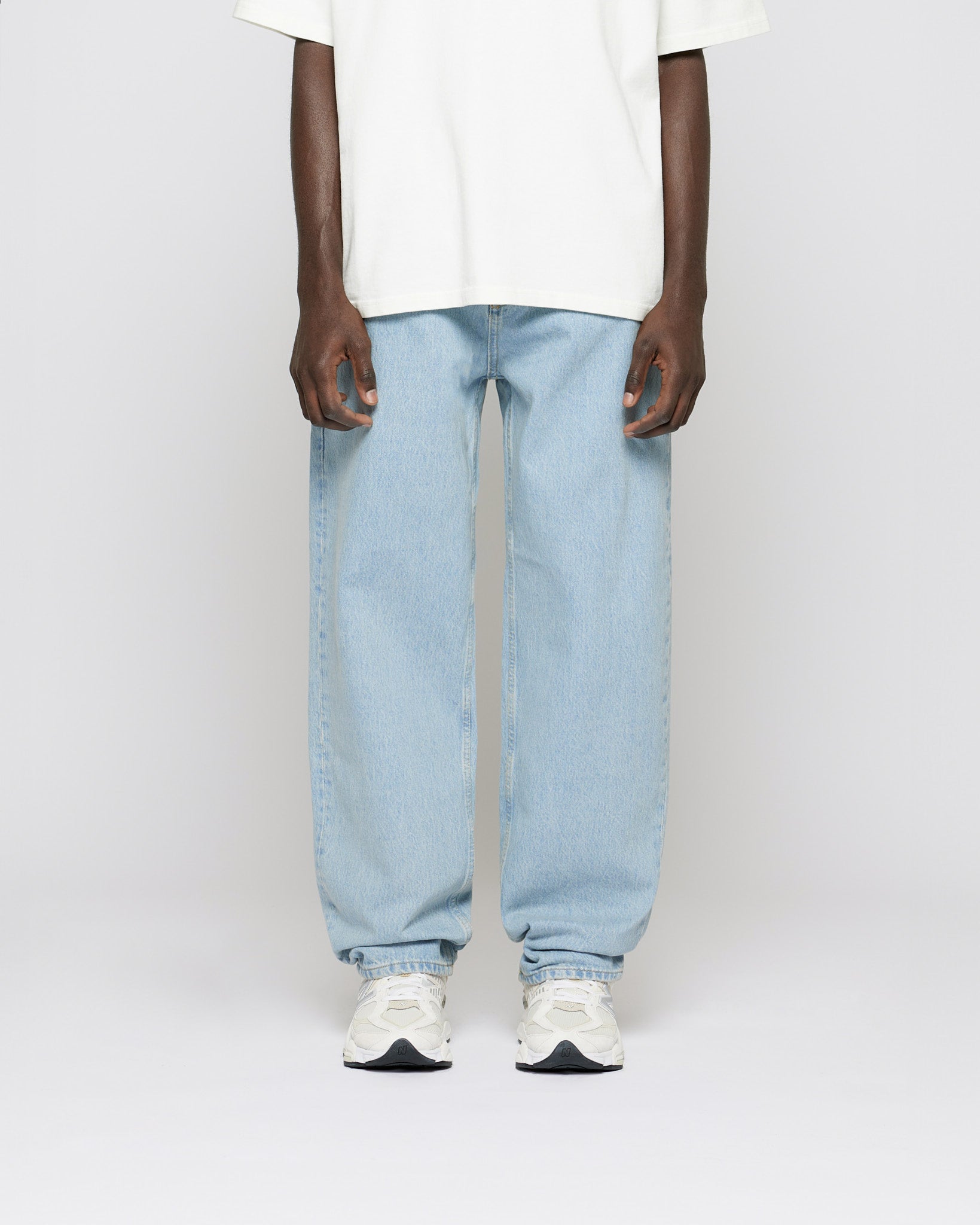 eightyfive-bottoms-baggy-denim-jeans-vintage-blue image 2