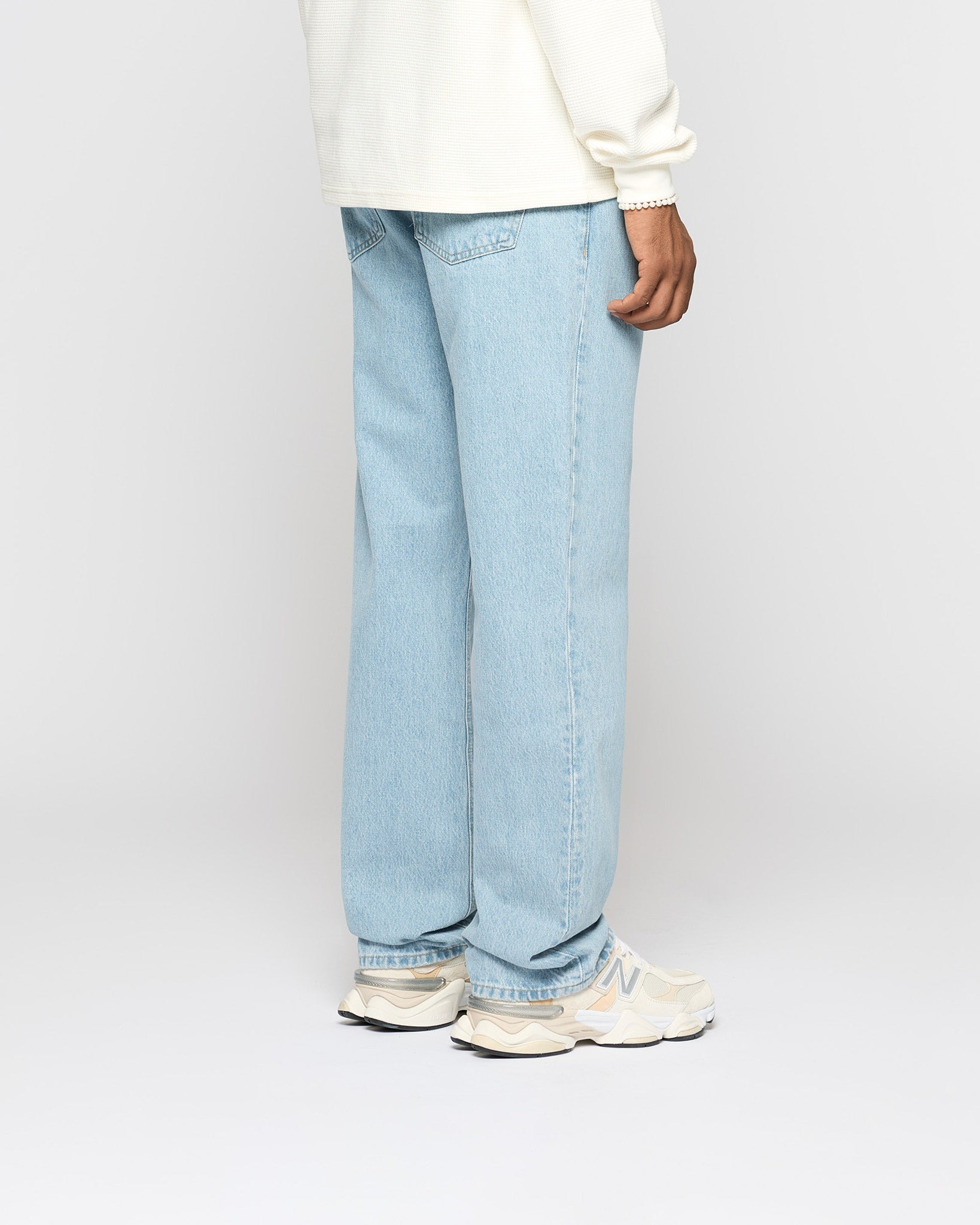 eightyfive-straight-denim-jeans-vintage-blue-straight-fit image 4
