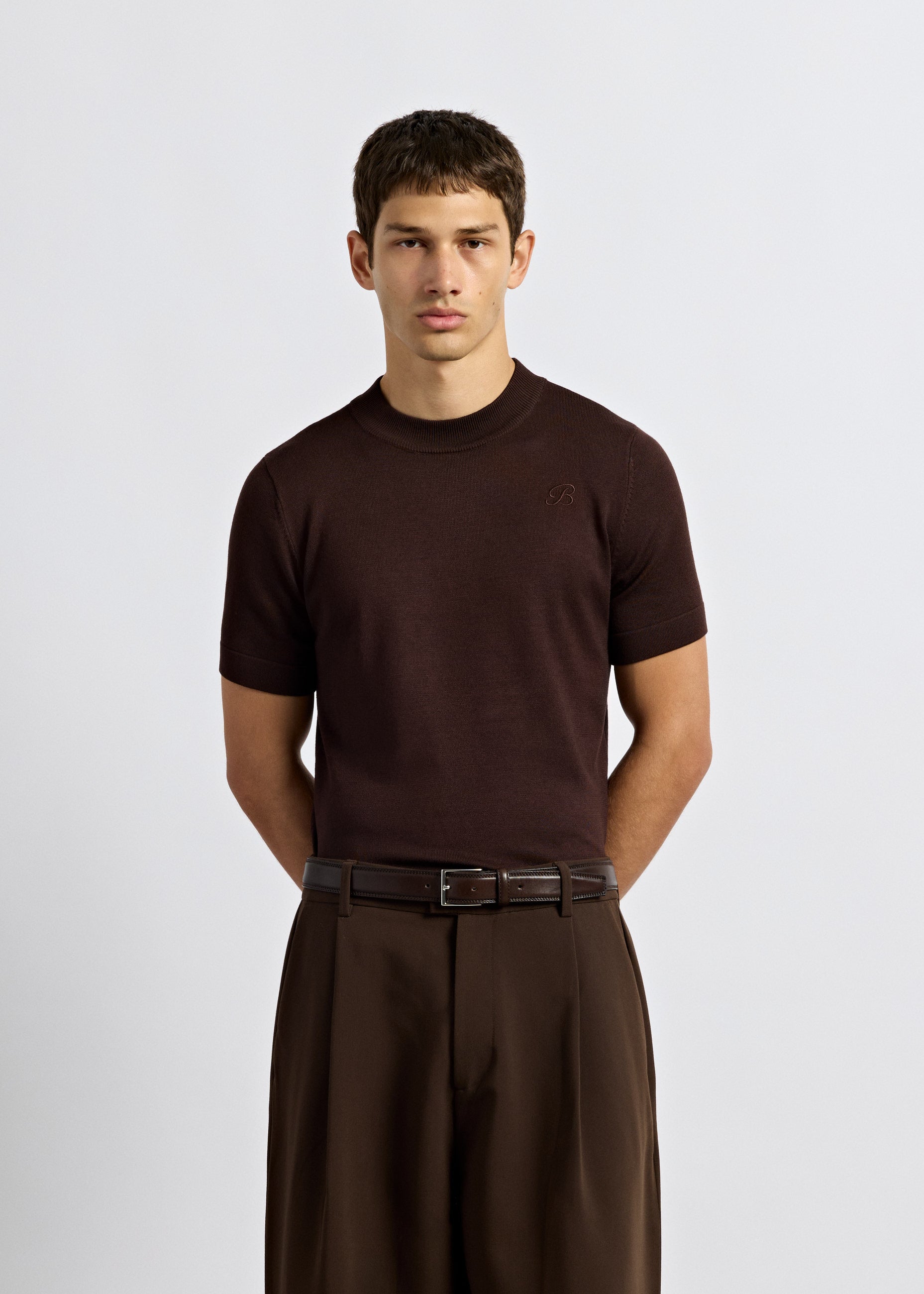 burocs-fine-knit-t-shirt-brown-slim-fit-feinstrick image 3
