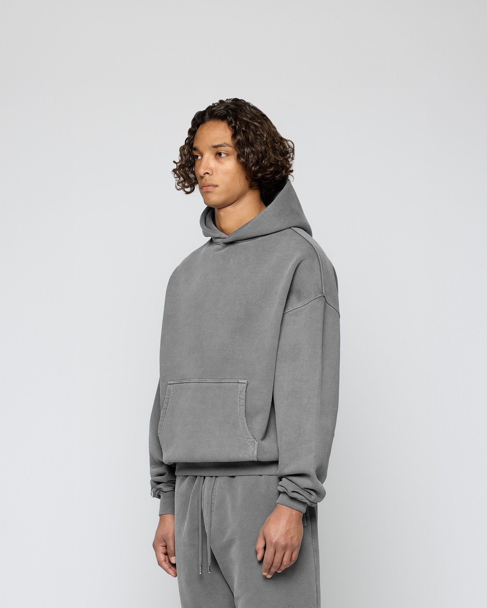 eightyfive-tops-signature-hoodie-stone-grey-oversized image 3