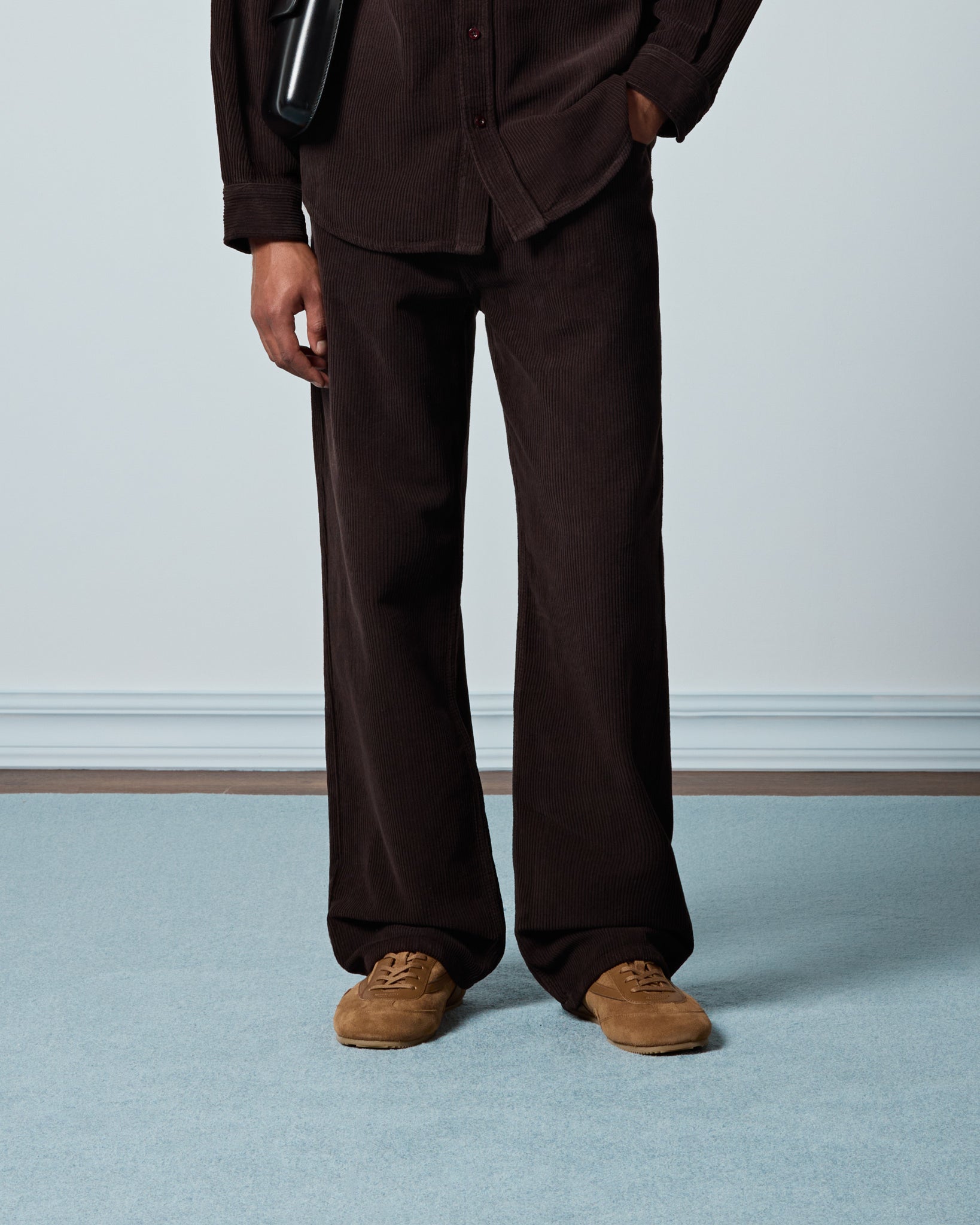 eightyfive-washed-pleated-corduroy-pants-brown-cord image 3