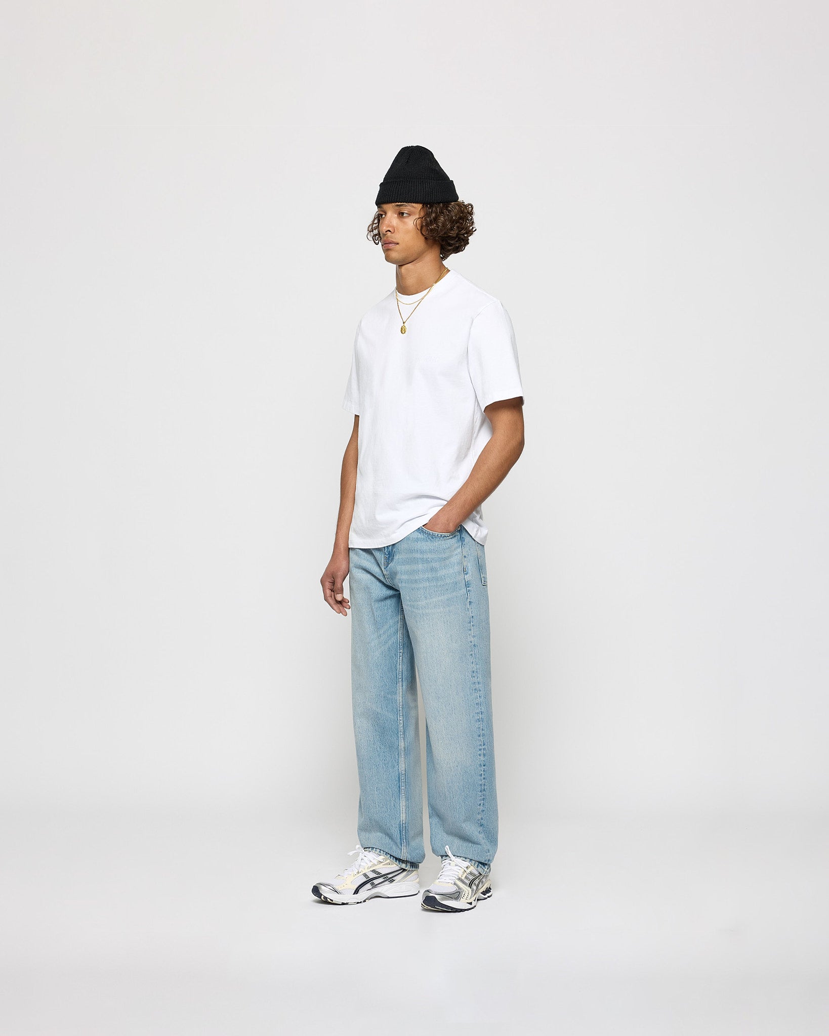 eightyfive-bottoms-baggy-denim-jeans-light-wash-blue image 4