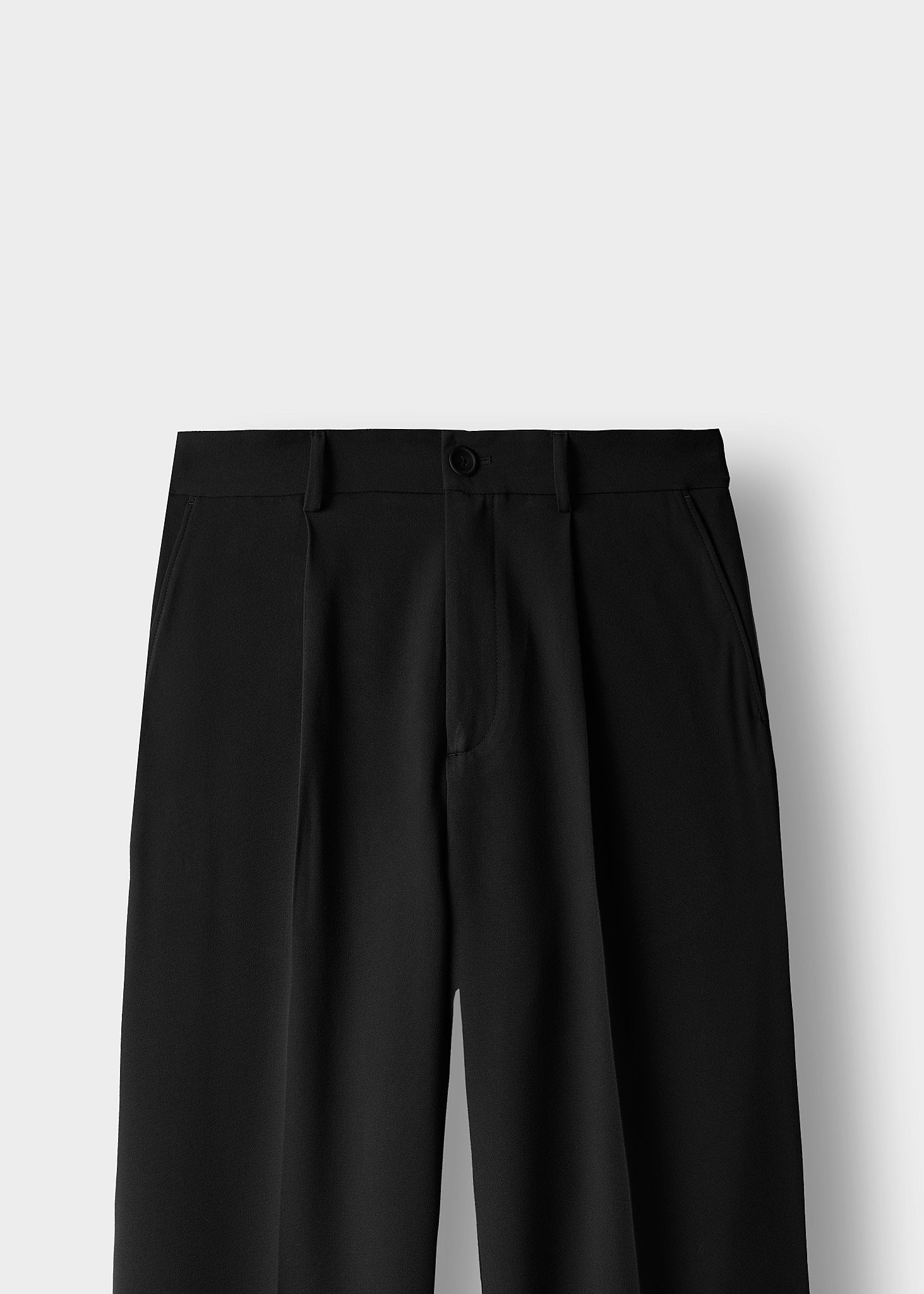 burocs-loose-tailored-pants-herren-black-b-gelfalte image 3