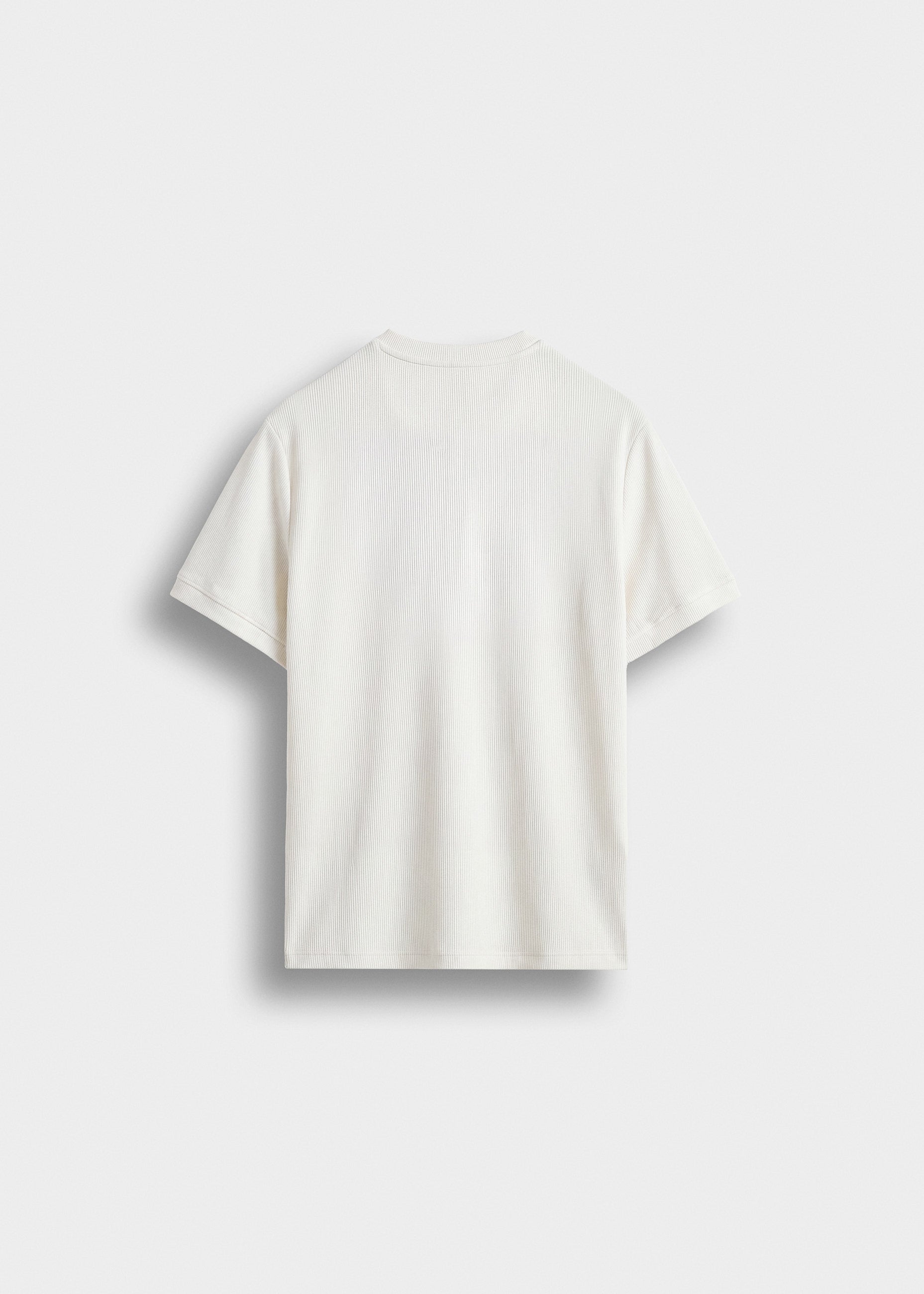 burocs-slim-rib-t-shirt-off-white-gerippt-slim-fit image 2