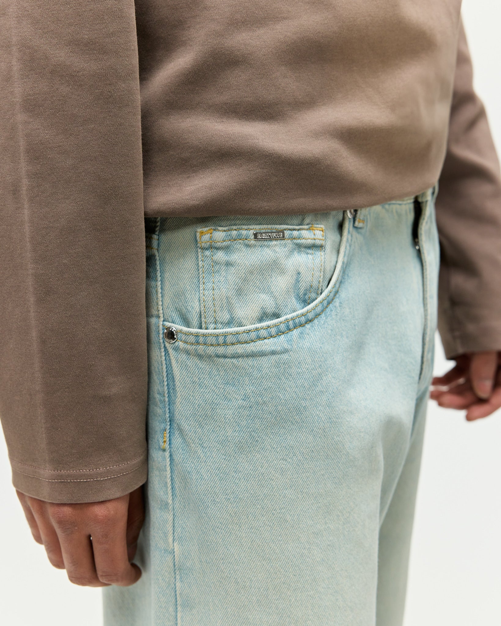 eightyfive-signature-straight-denim-jeans-island-blue-cropped image 6