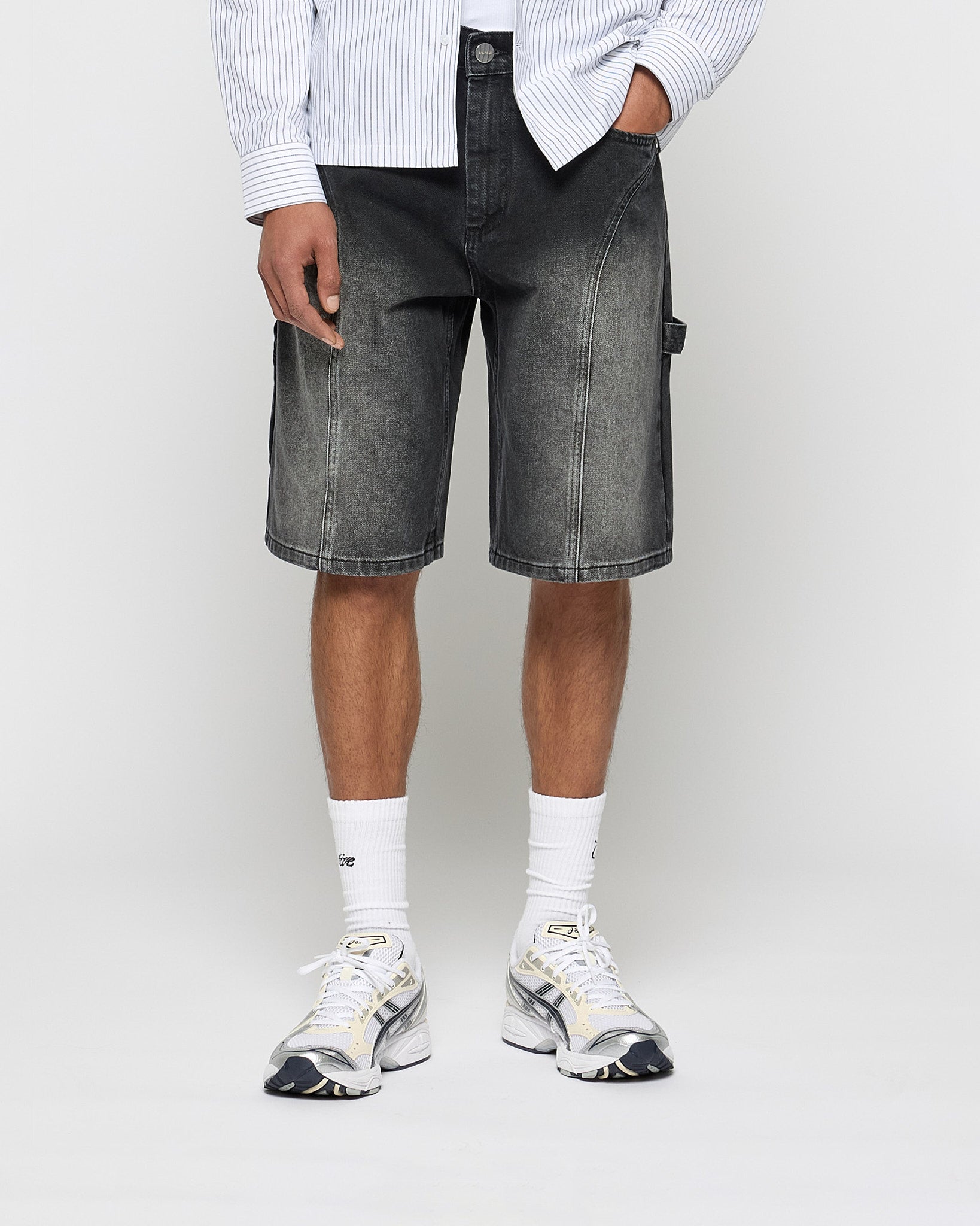 eightyfive-bottoms-dividing-seams-baggy-shorts-denimshorts-granite-black image 5
