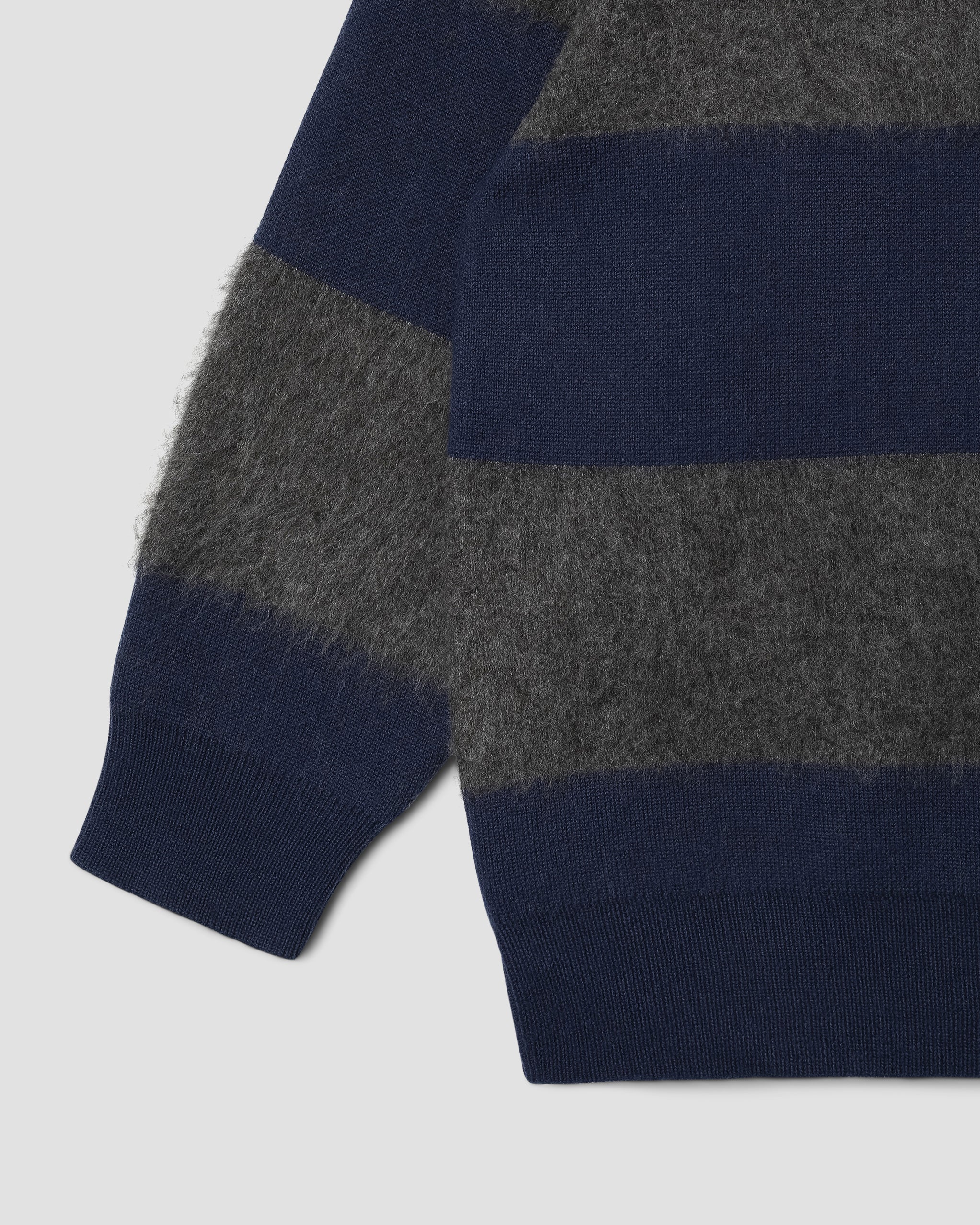 stan-ray-knitted-sweater-pullover-navy-charcoal-wolle image 4